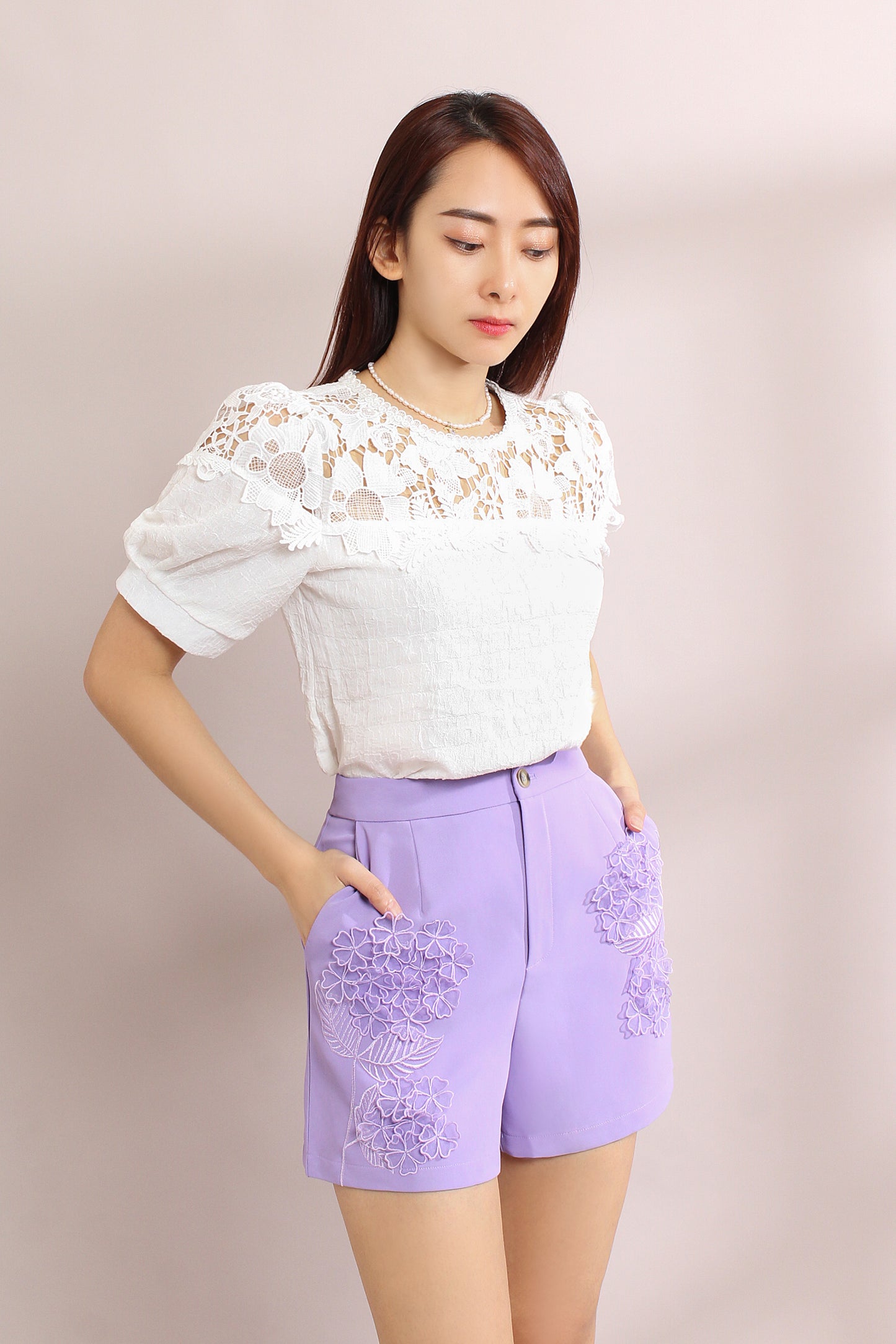 Asael 3D Embroidery Floral Shorts