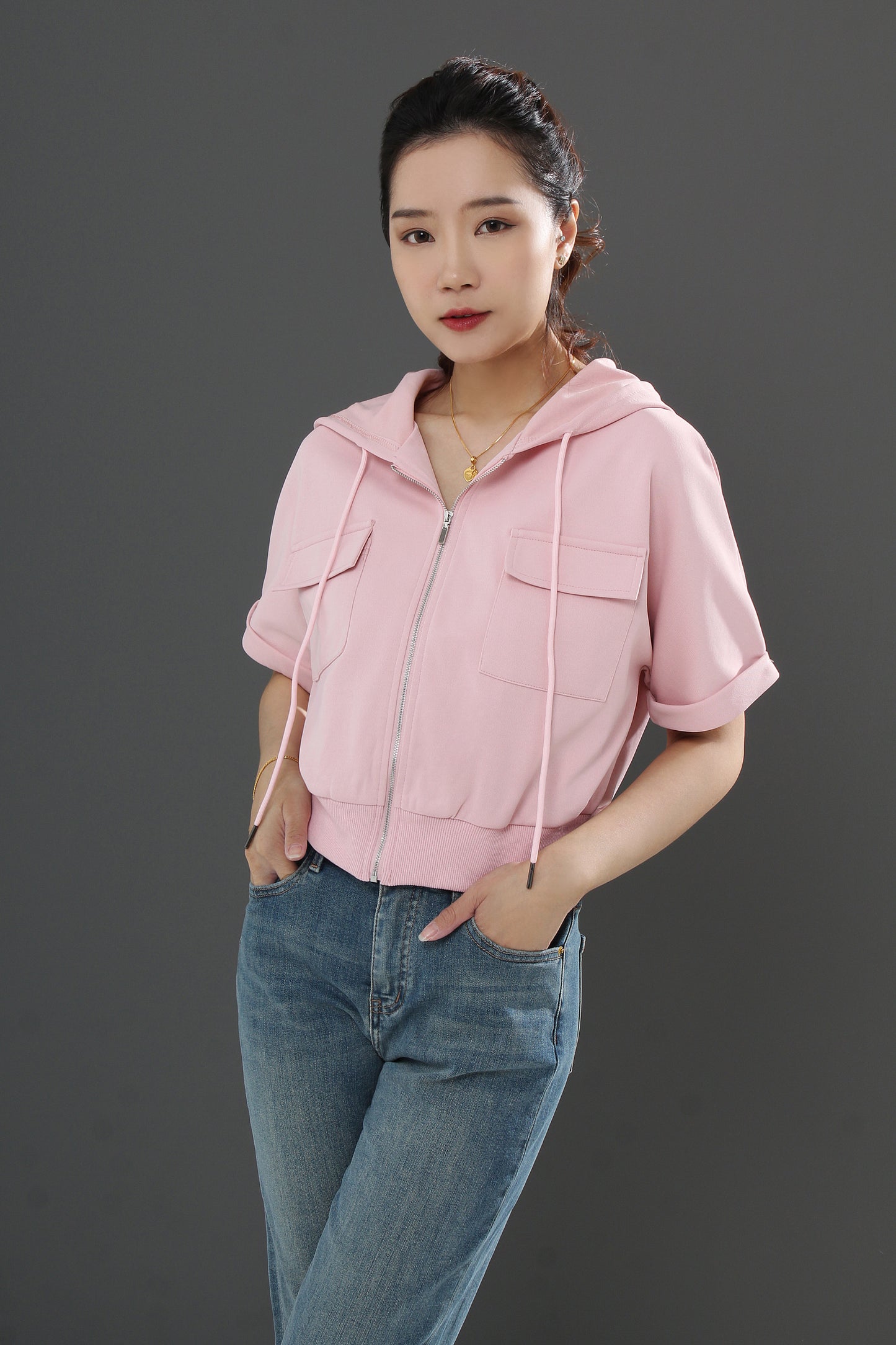 Allegra Cotten Zipper Short-sleeved Top