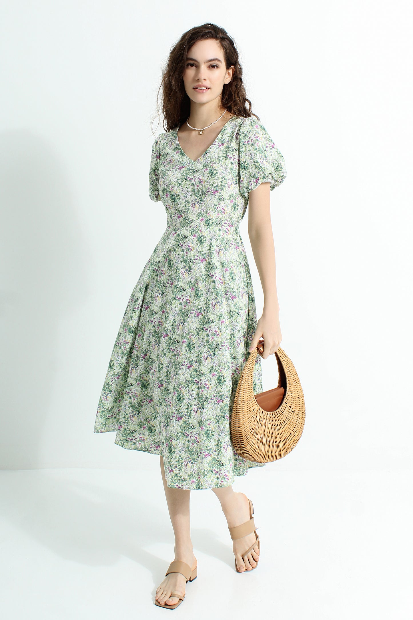 Arisa Floral Midi Dress