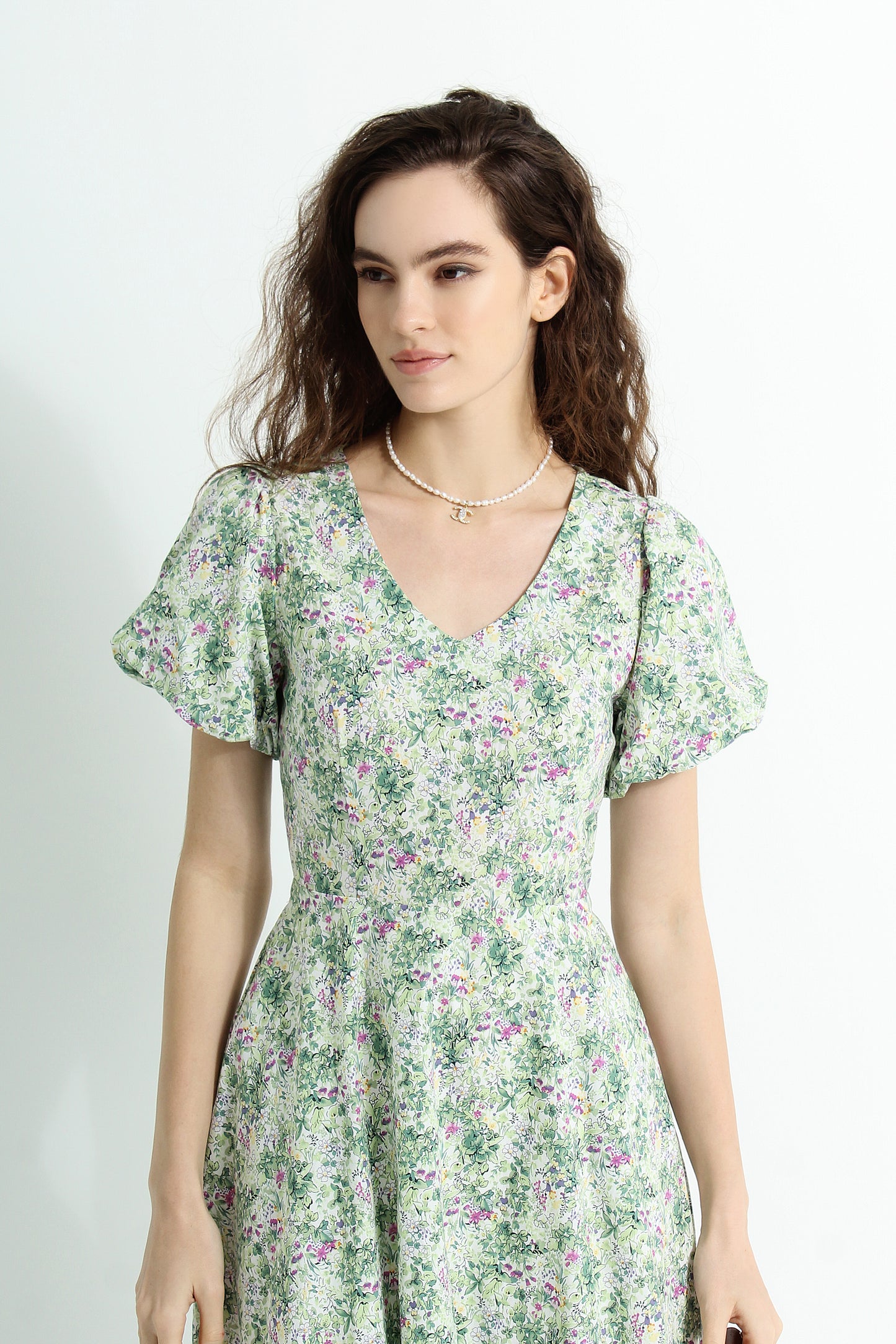 Arisa Floral Midi Dress