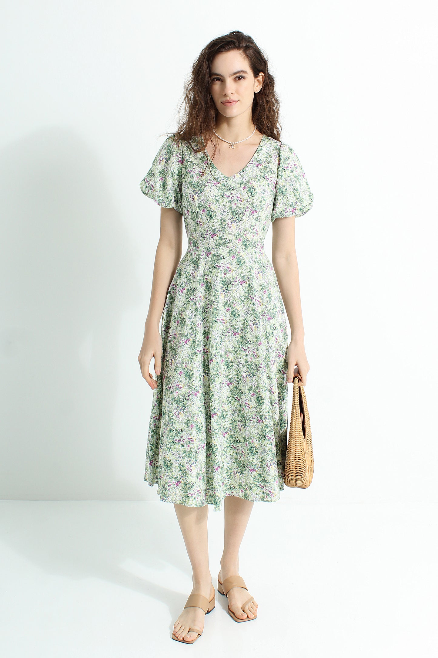 Arisa Floral Midi Dress