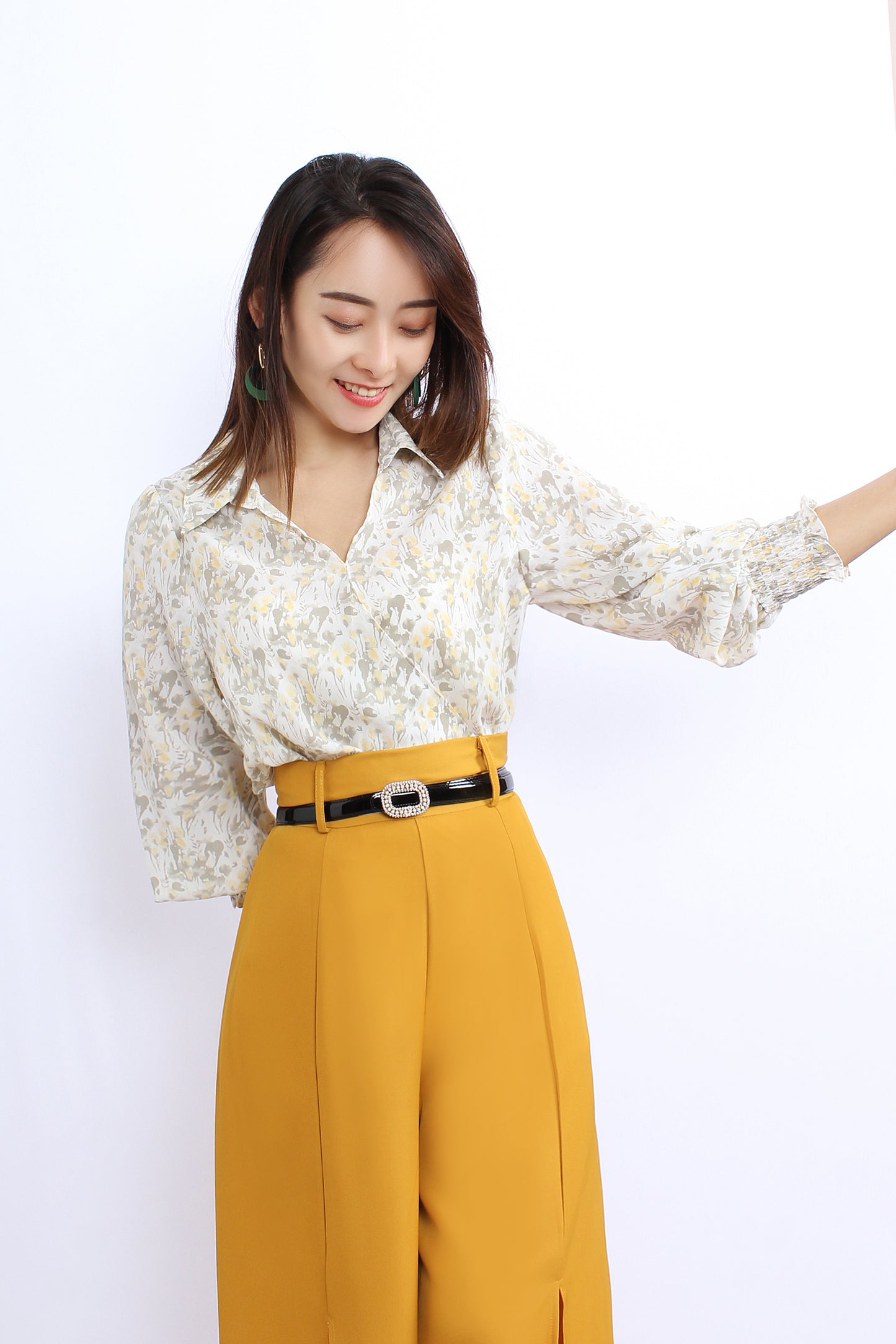 Overlapped Blouse In Prints