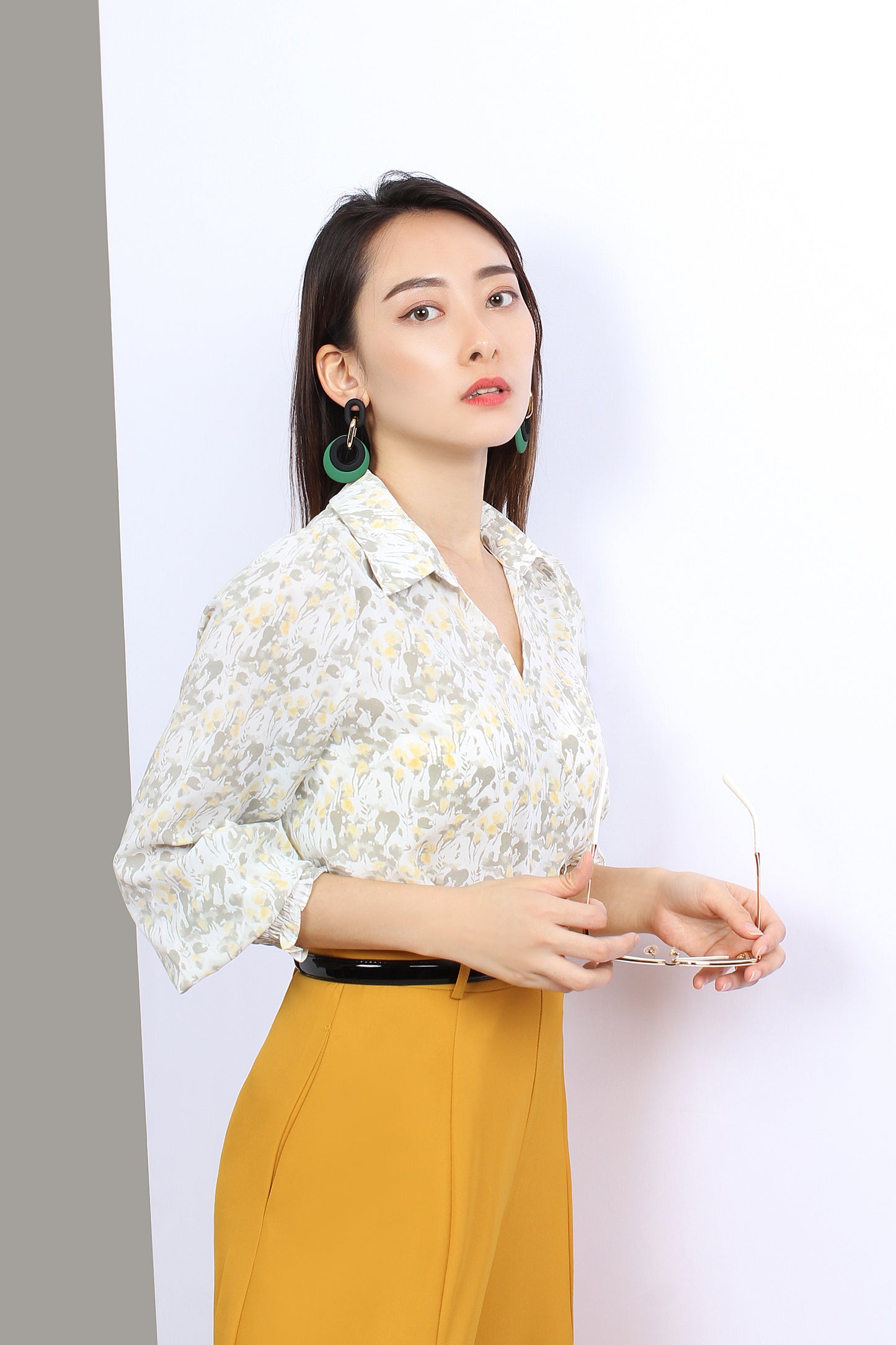 Overlapped Blouse In Prints