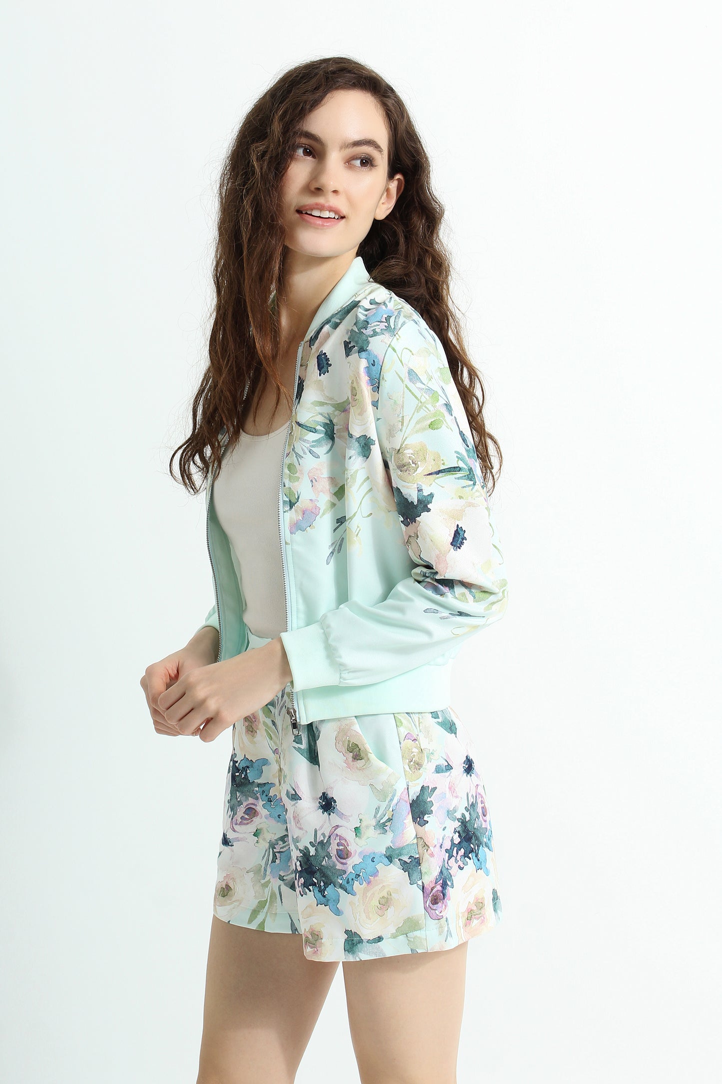 Arien Sporty Set Wear with floral prints