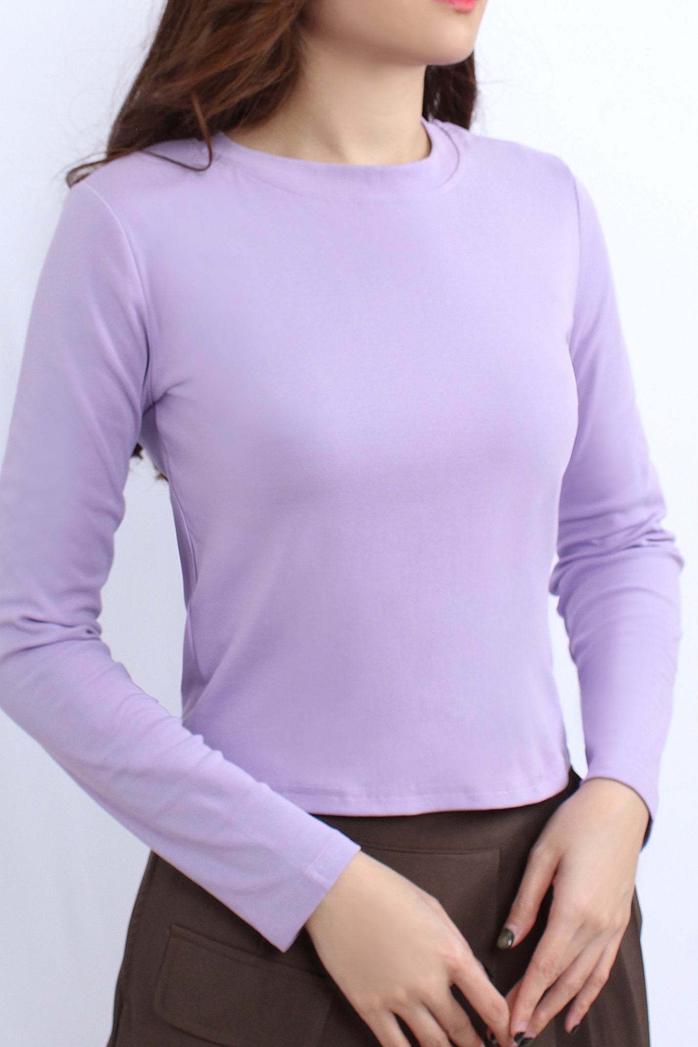 Alexiroe Basic Crew Neck Top