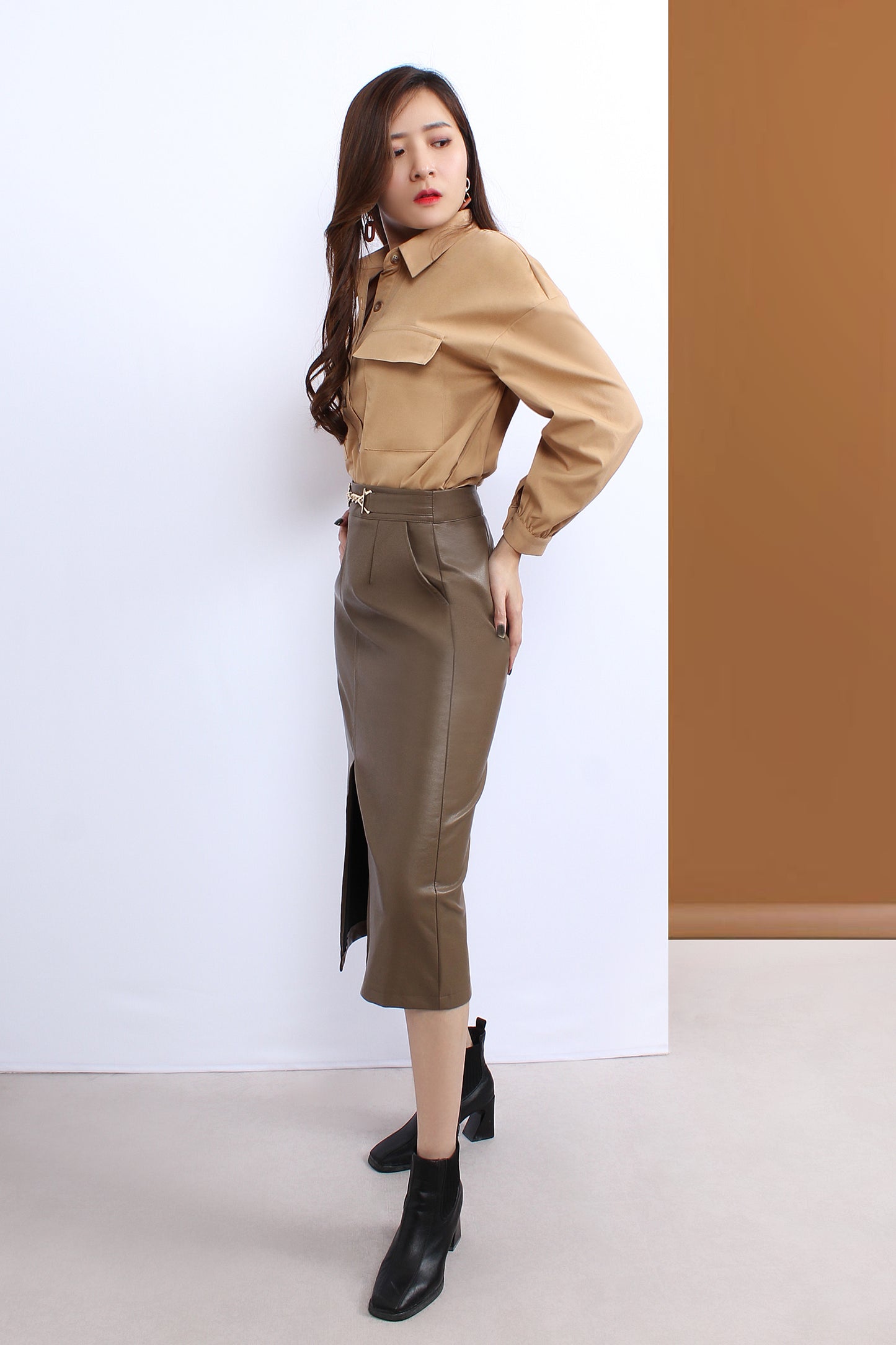 Shirt With Patch Pockets