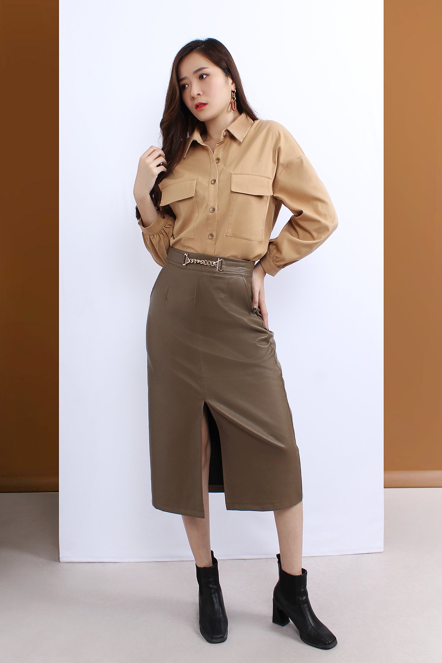 Shirt With Patch Pockets