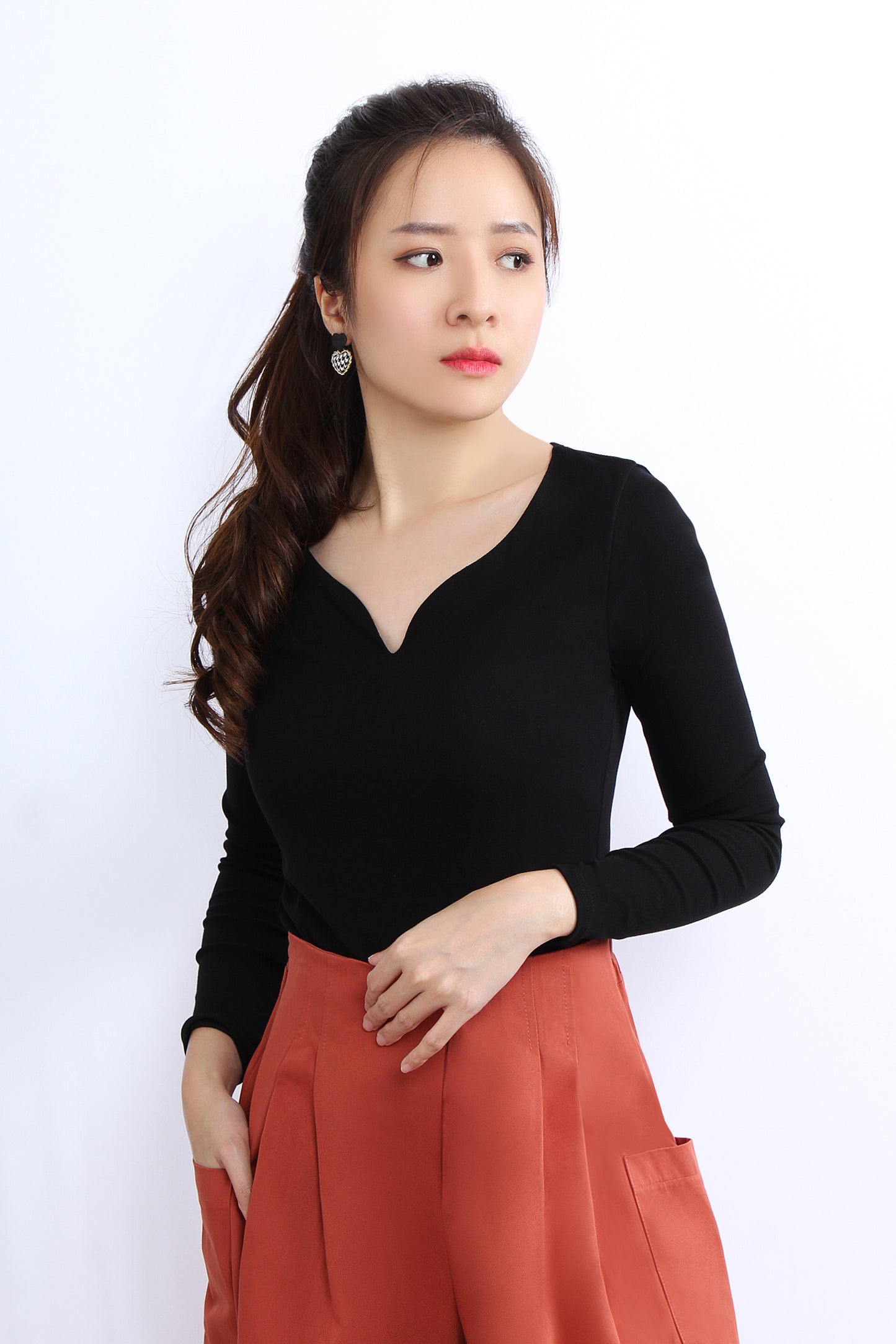 Aera Sweet Heart Neckline Cotton Top