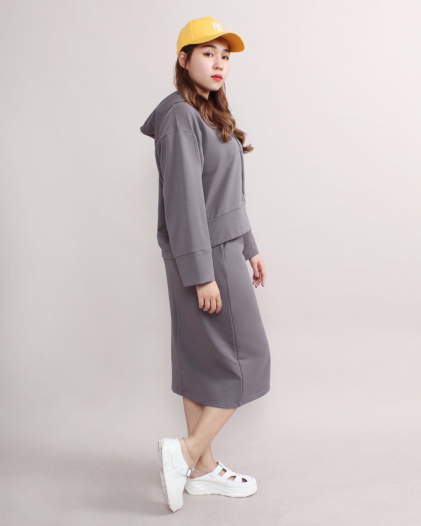 Casual Loose Hooded Sweater & Front Slit Pencil Skirt Set