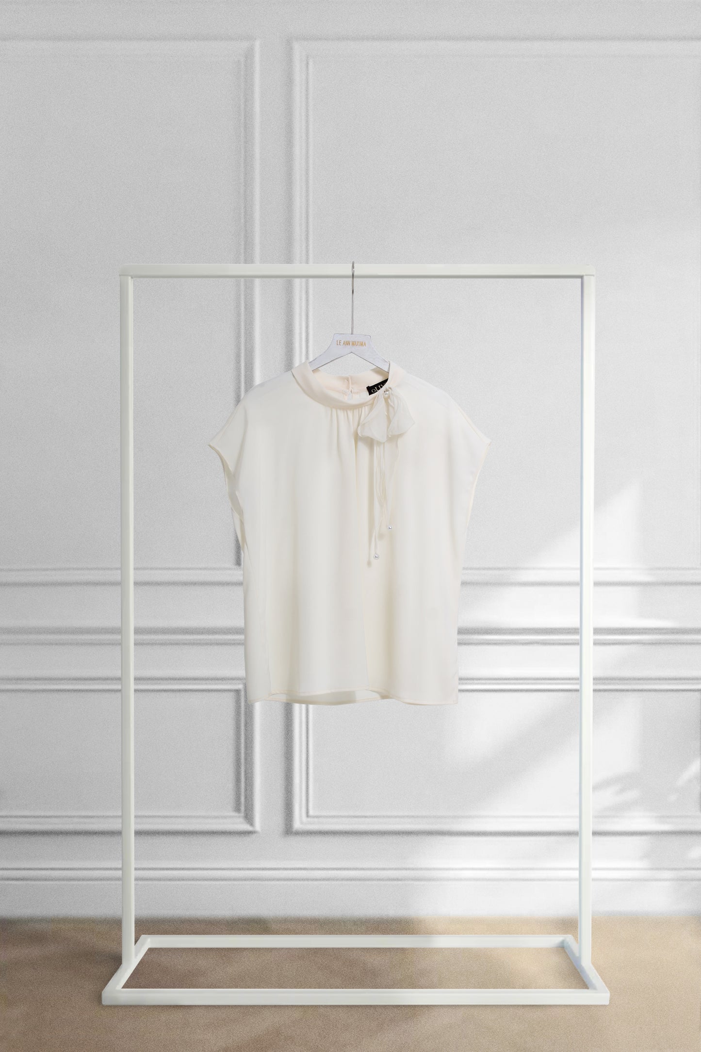 12501769 Blouse