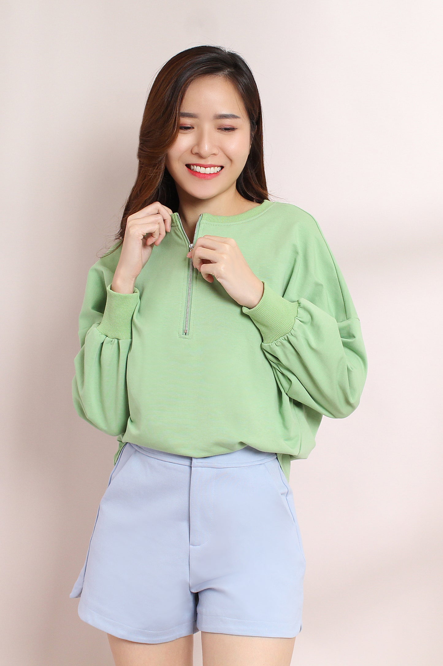 Asena Zipped Sweat Shirt
