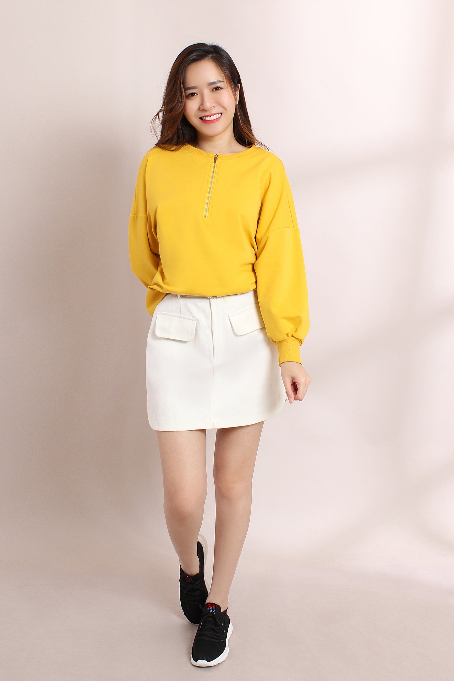 Asena Zipped Sweat Shirt