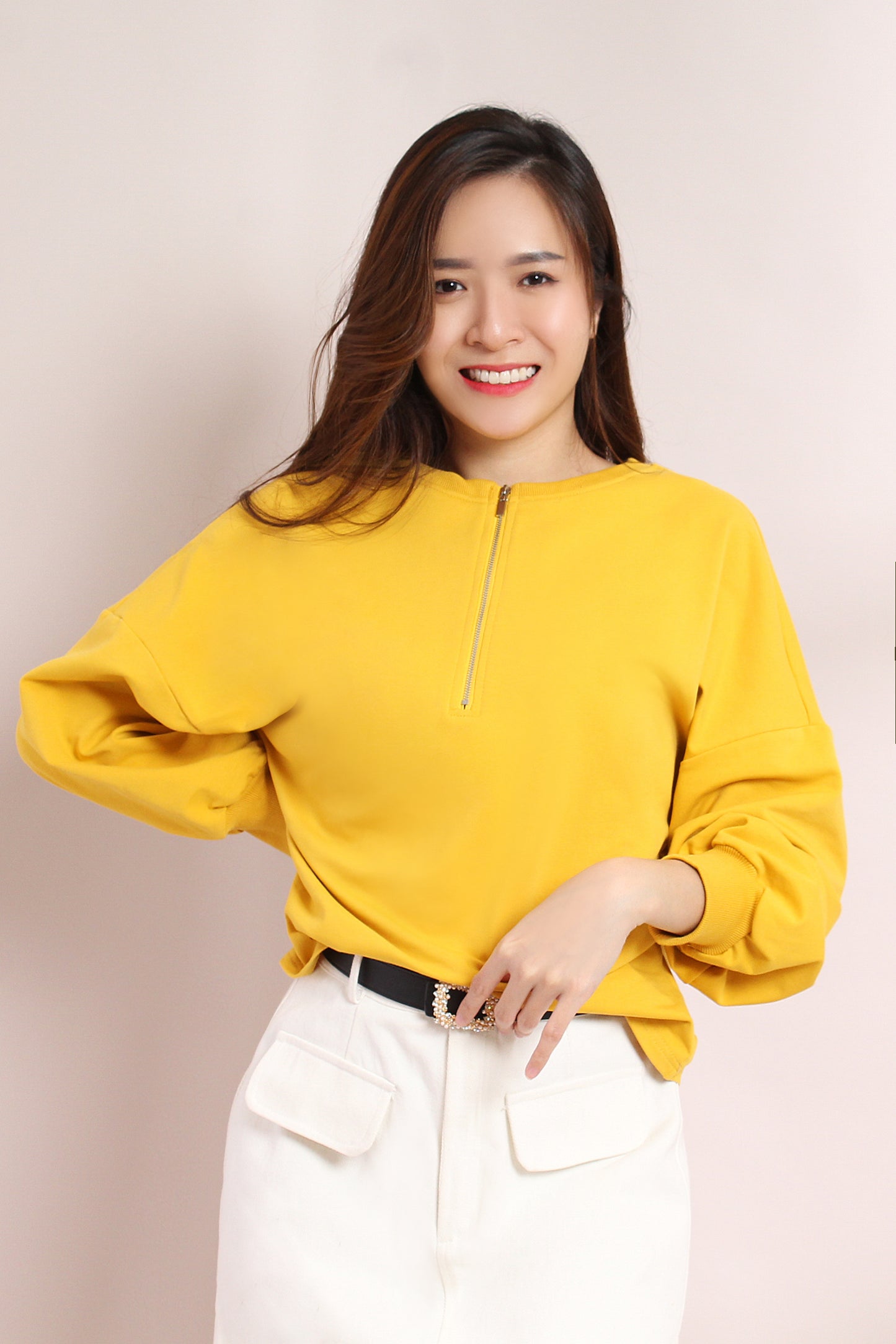 Asena Zipped Sweat Shirt