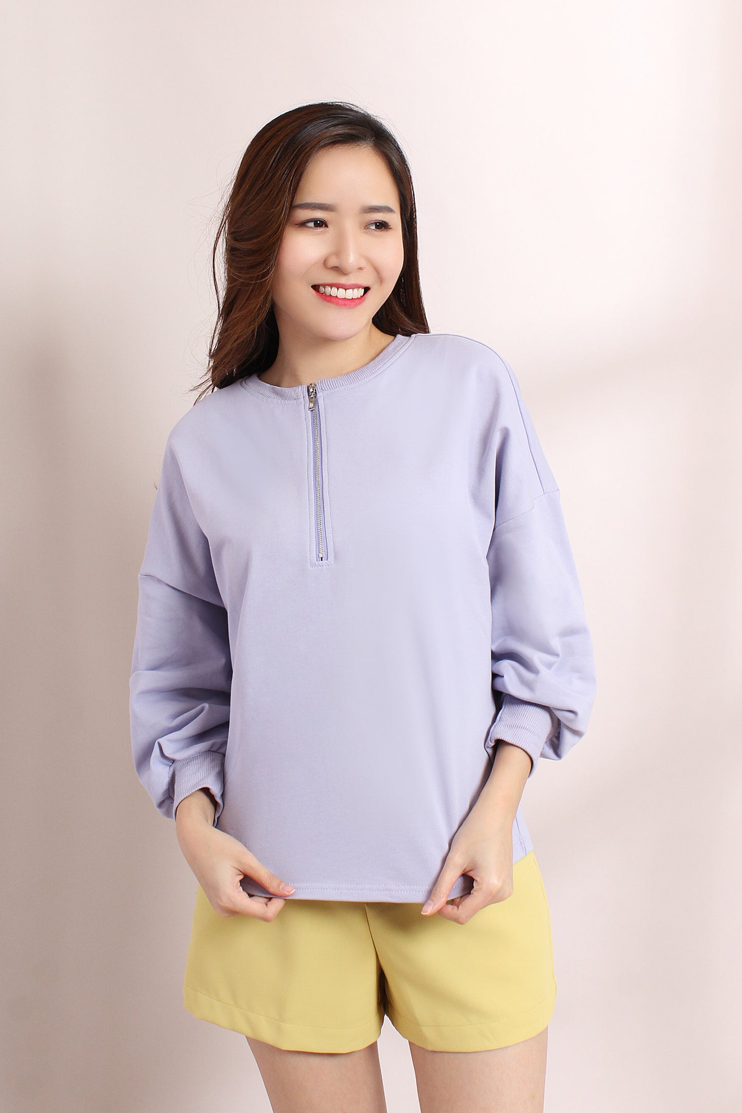 Asena Zipped Sweat Shirt