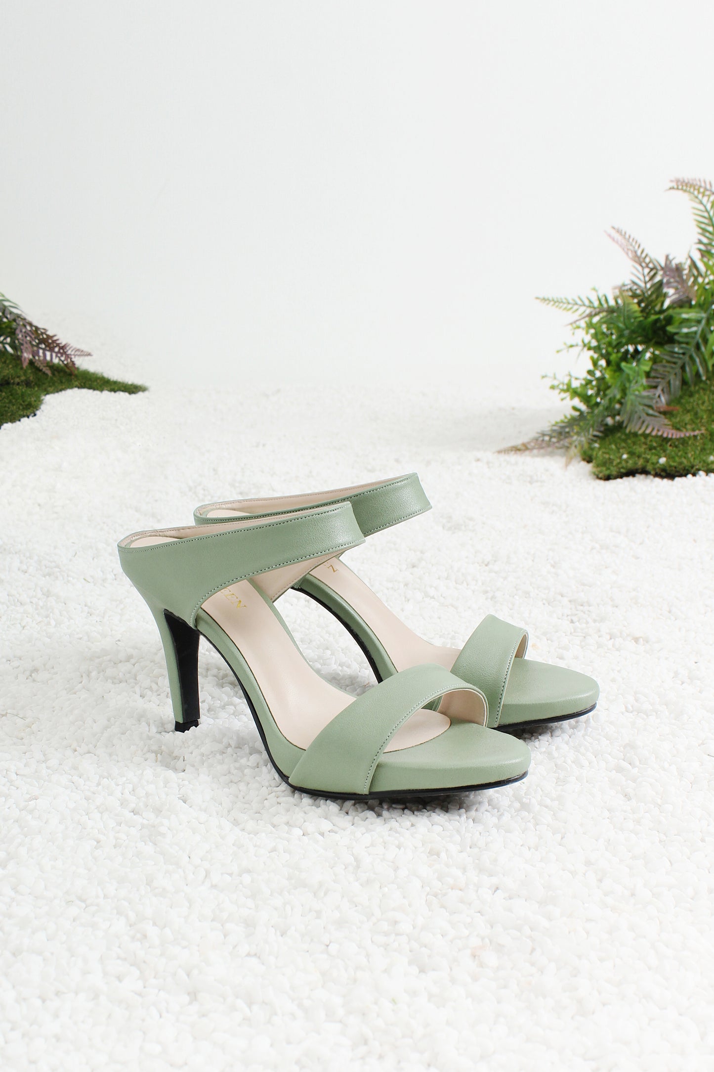 (Pre-Order) Classic Pumps Double Straps Heels