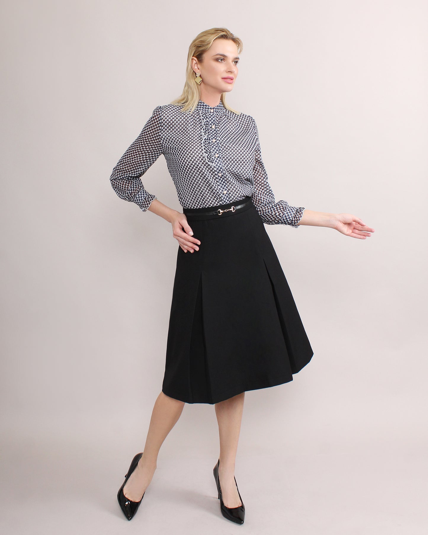 Casual Wear Plicated Leather Belt Skirt