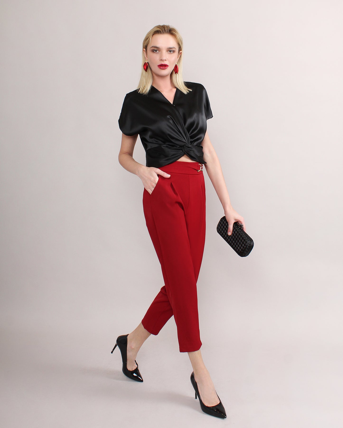 Saoirse Pleated Tapered Pants