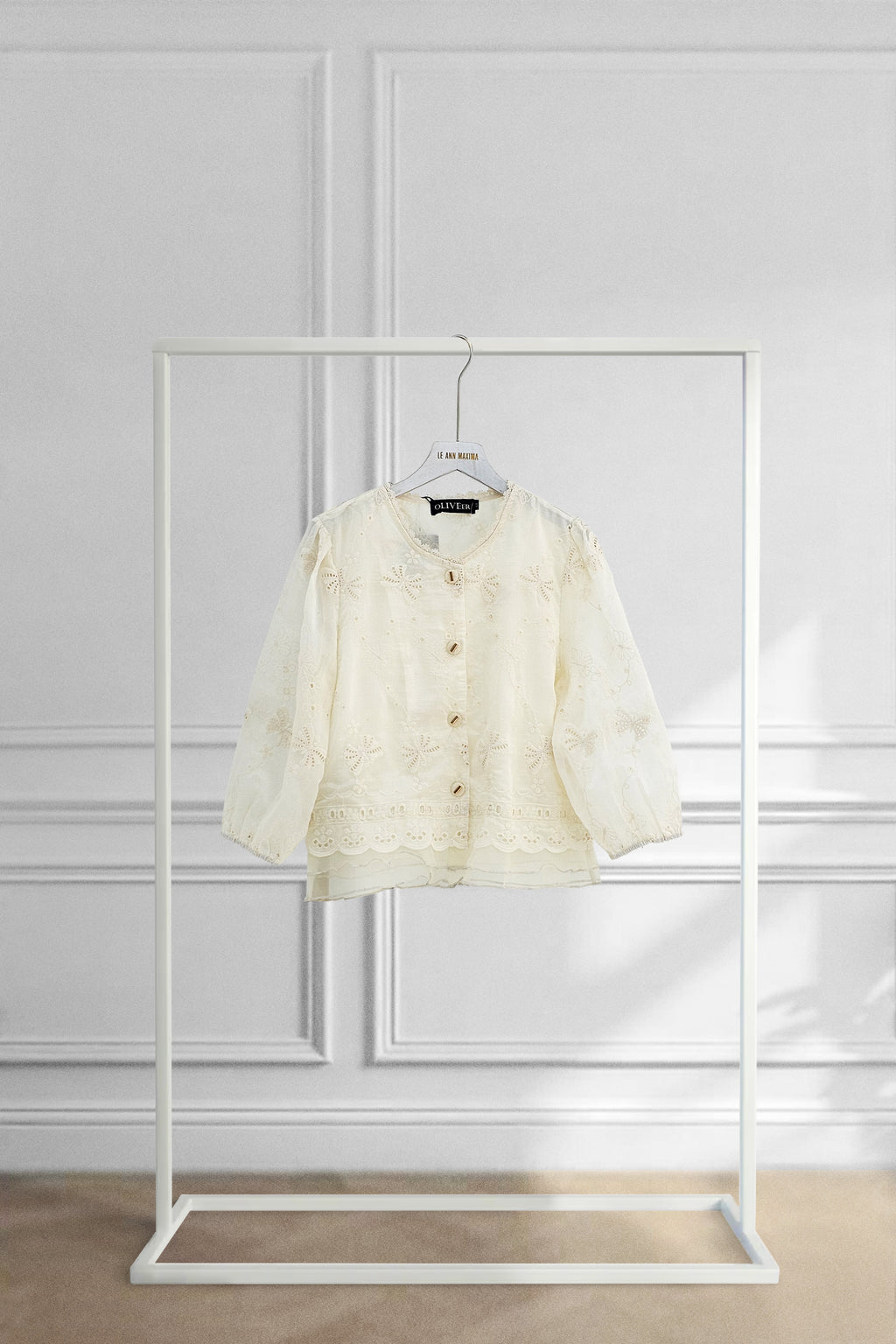 12500568 Blouse