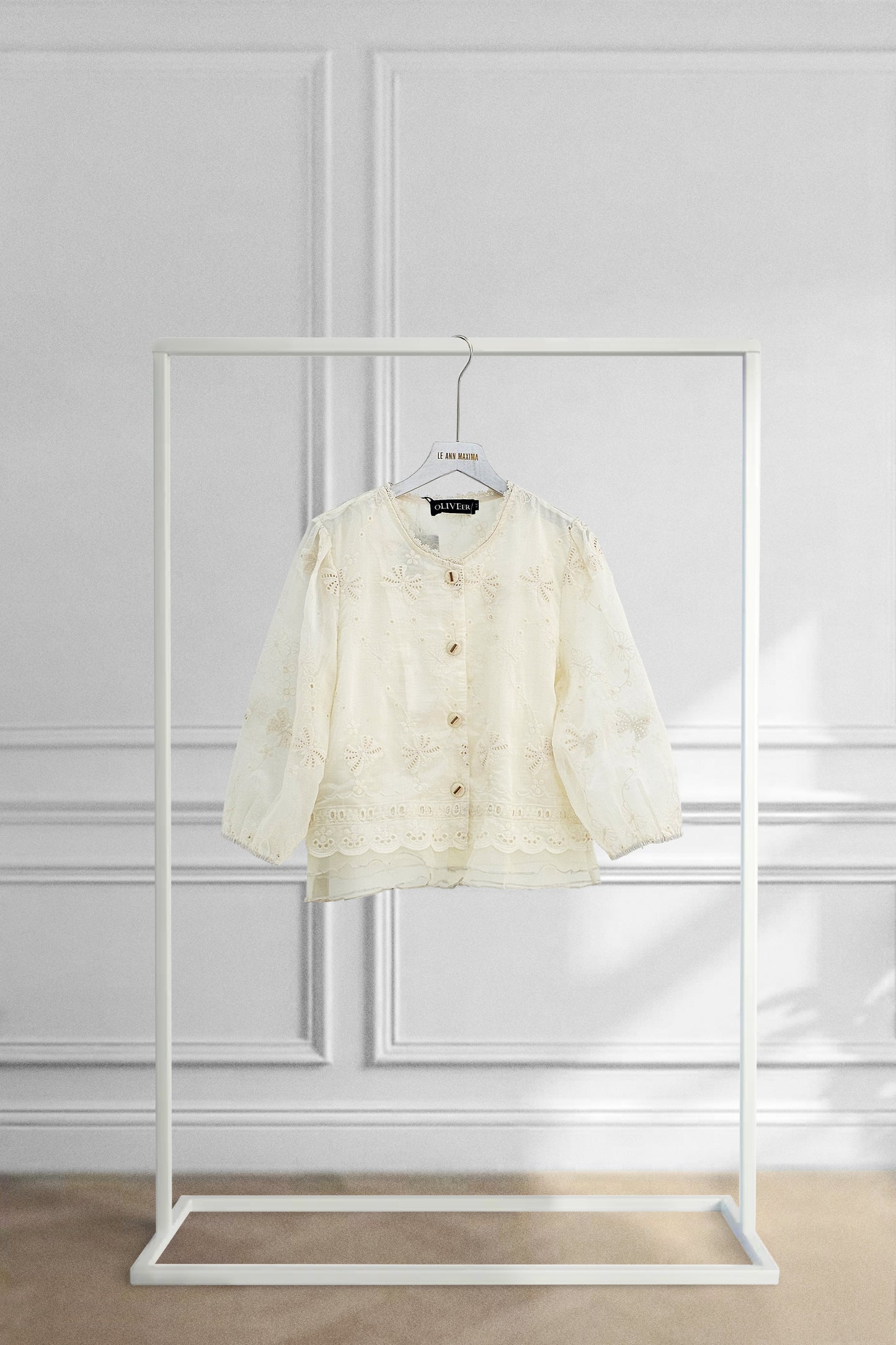 12500568 Blouse
