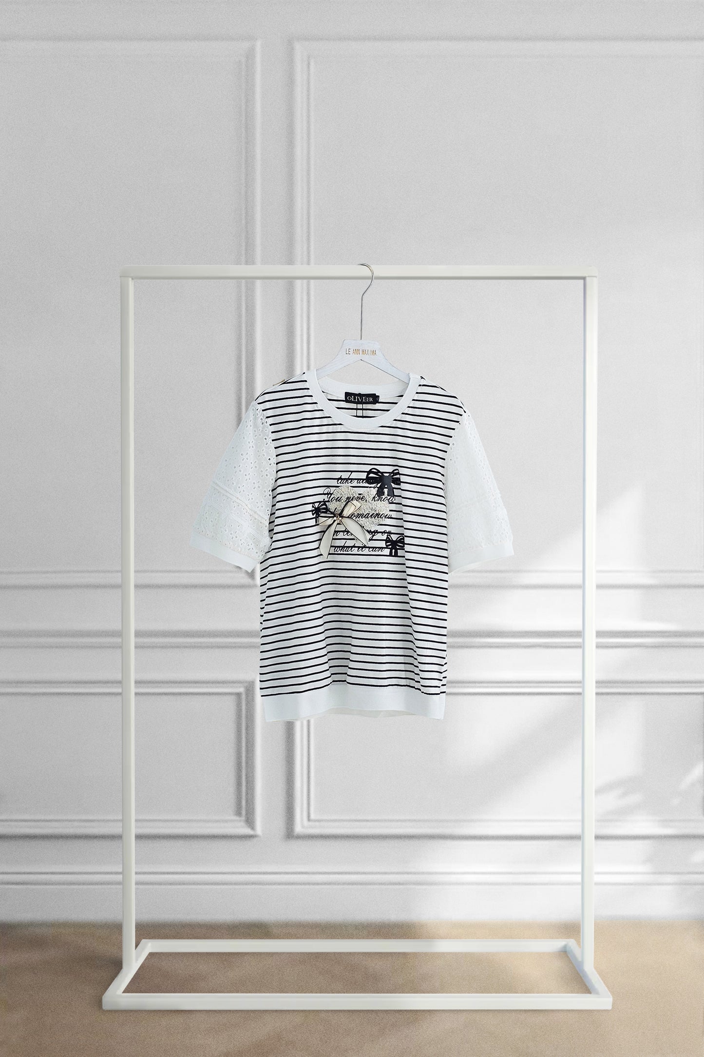 12500558 Top