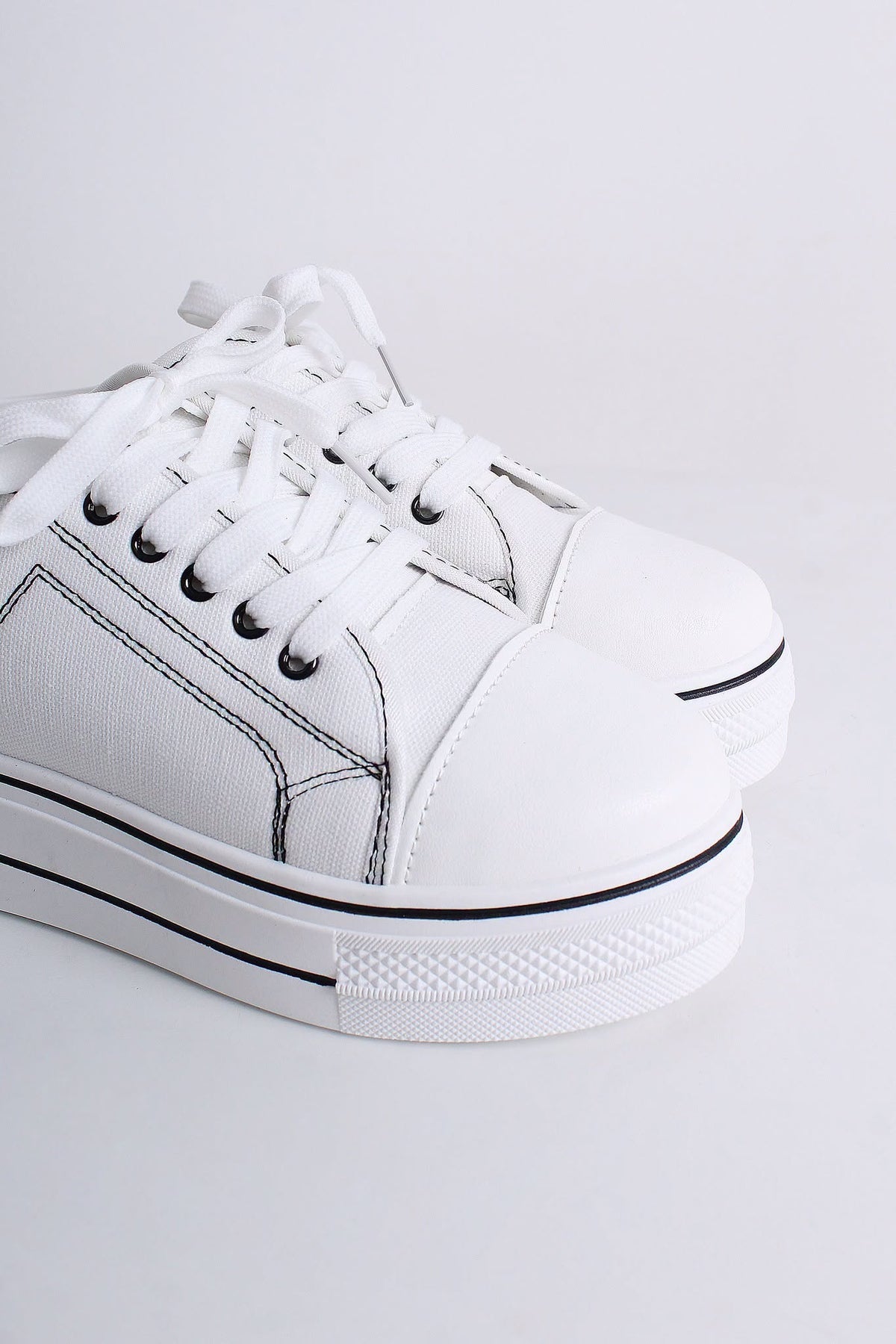 Black White Platform Women Sneakers