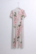 白桃花旗袍 Bai Tao Pleated Cheongsam Dress