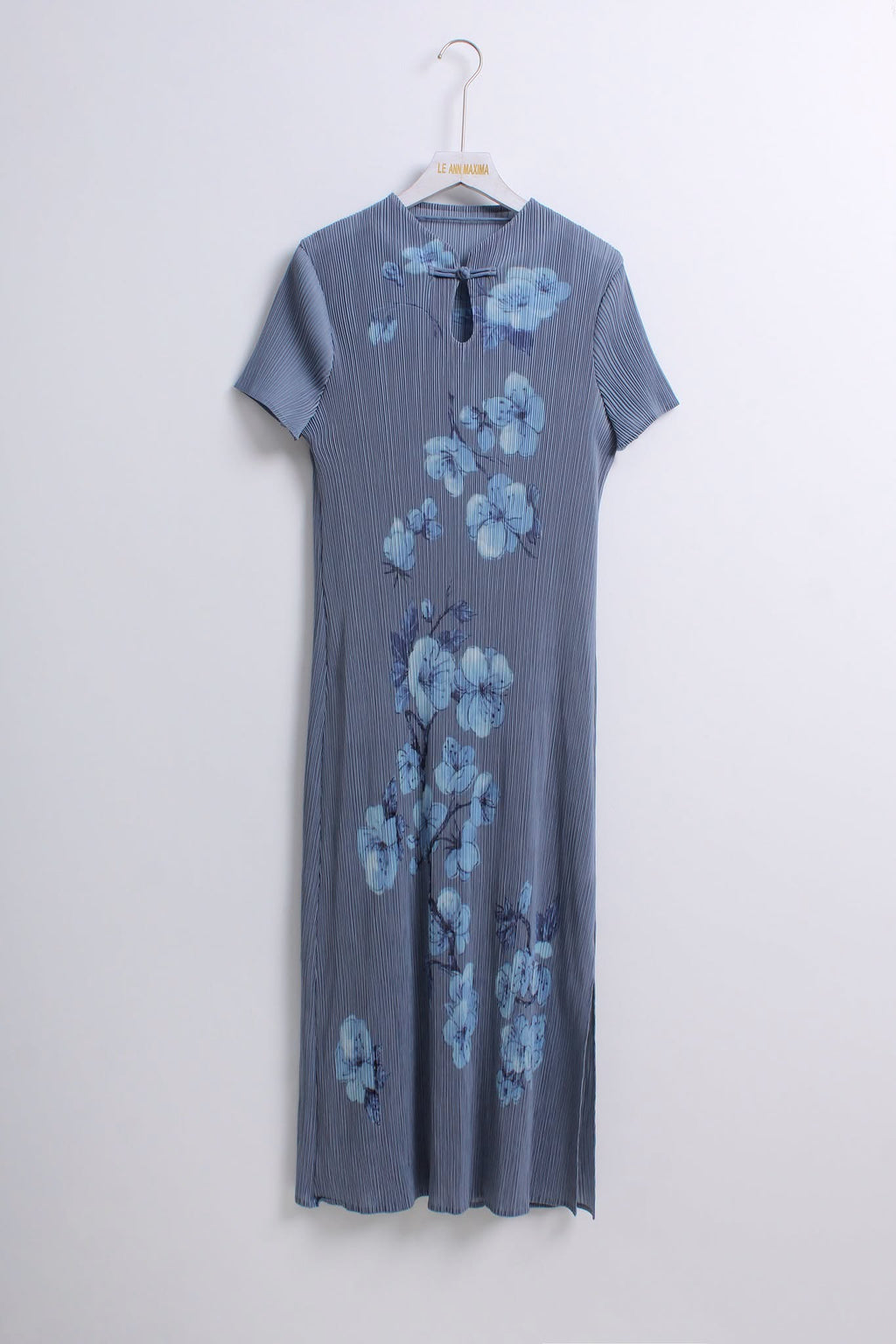 雾蓝花旗袍 Wu Lan Pleated Cheongsam Dress
