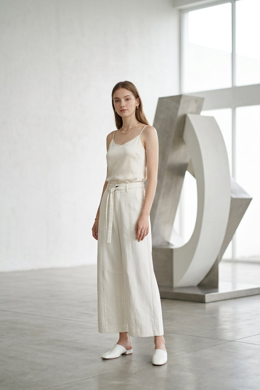 Ginny Wide-leg Pants in White (S size)