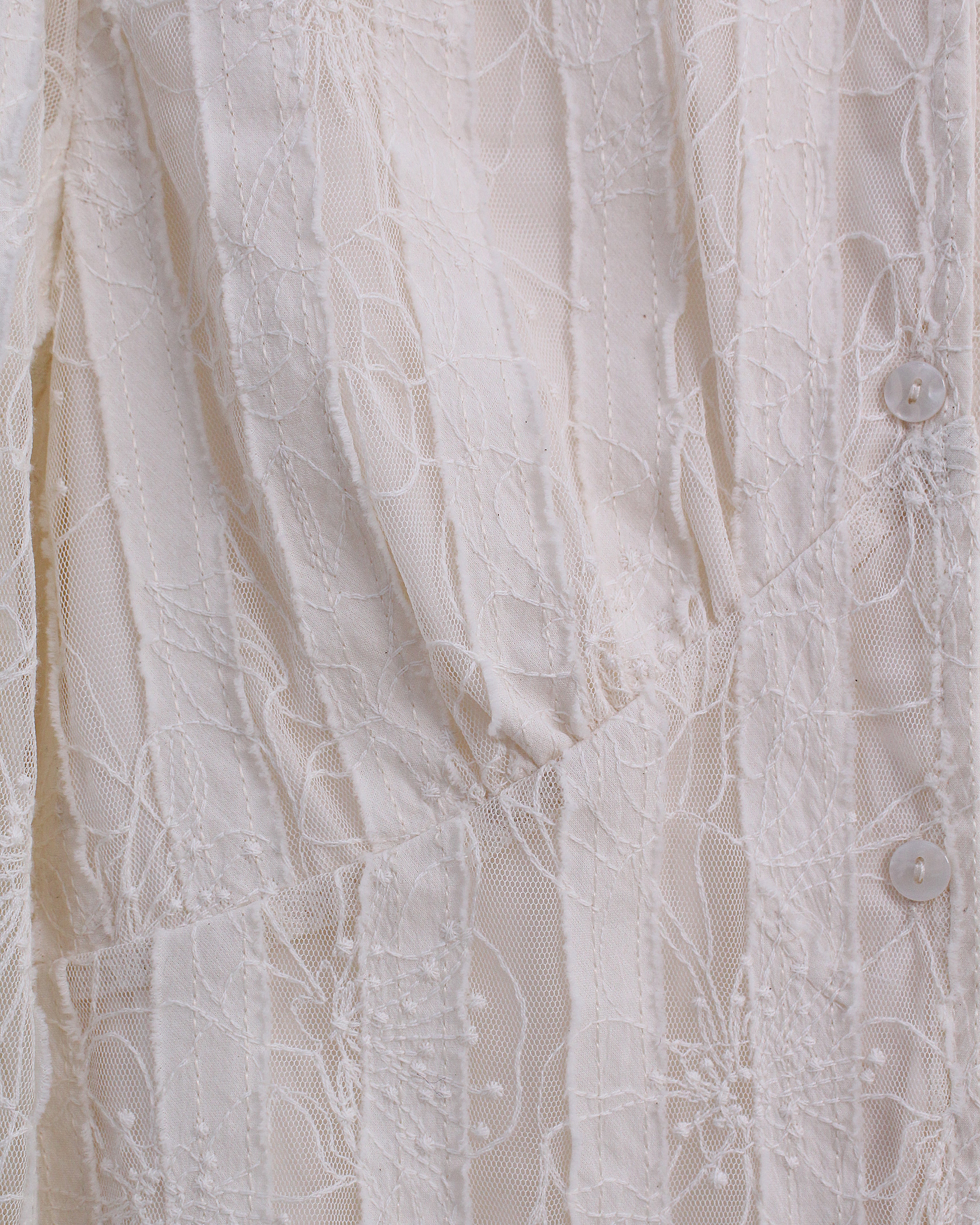 Hailey Lace Blouse [Free Size]