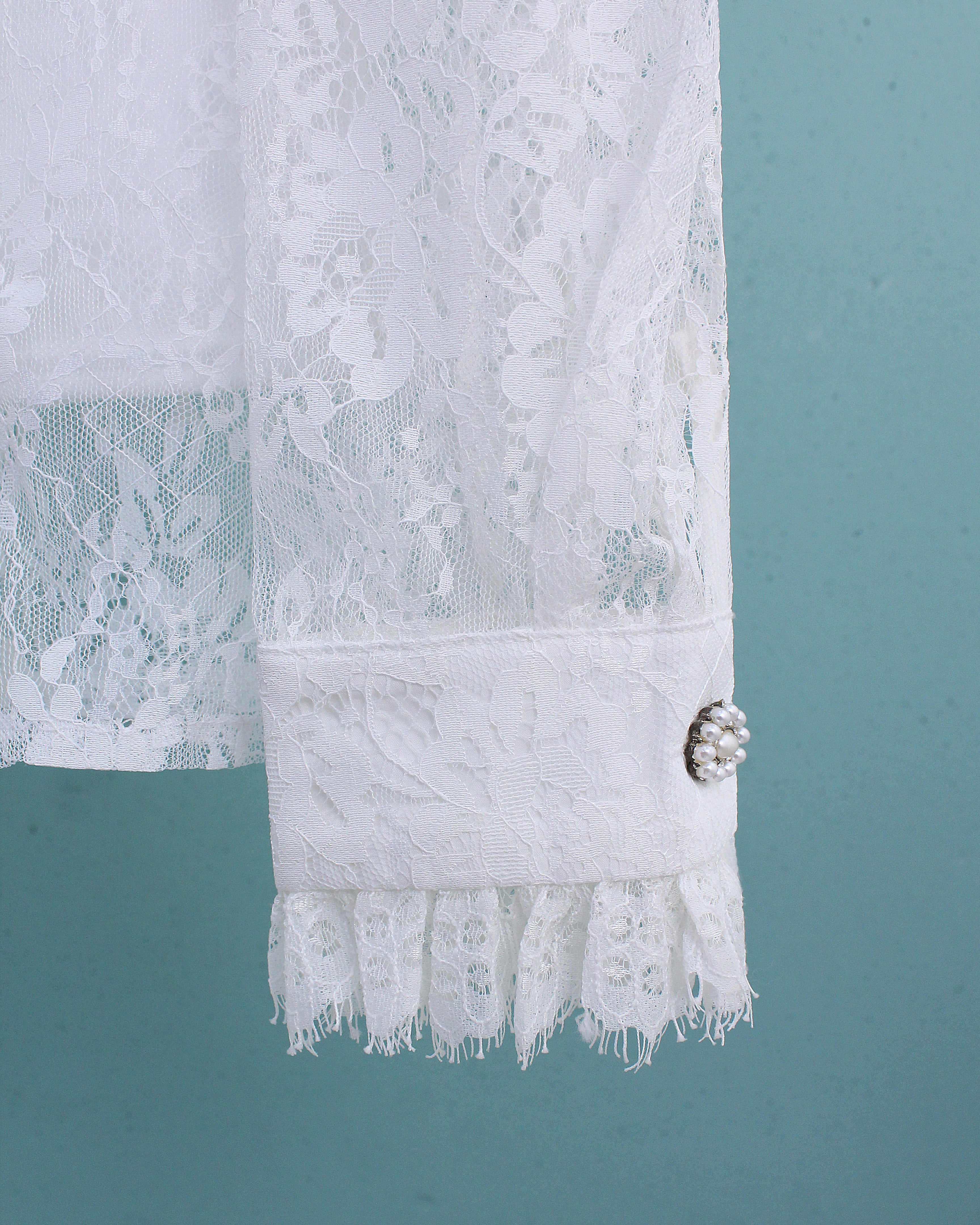 Lace Blouse in White (M size)