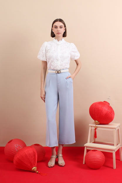 Scalloped Lace Sculpted Mandarin Collar Puff Sleeve Top