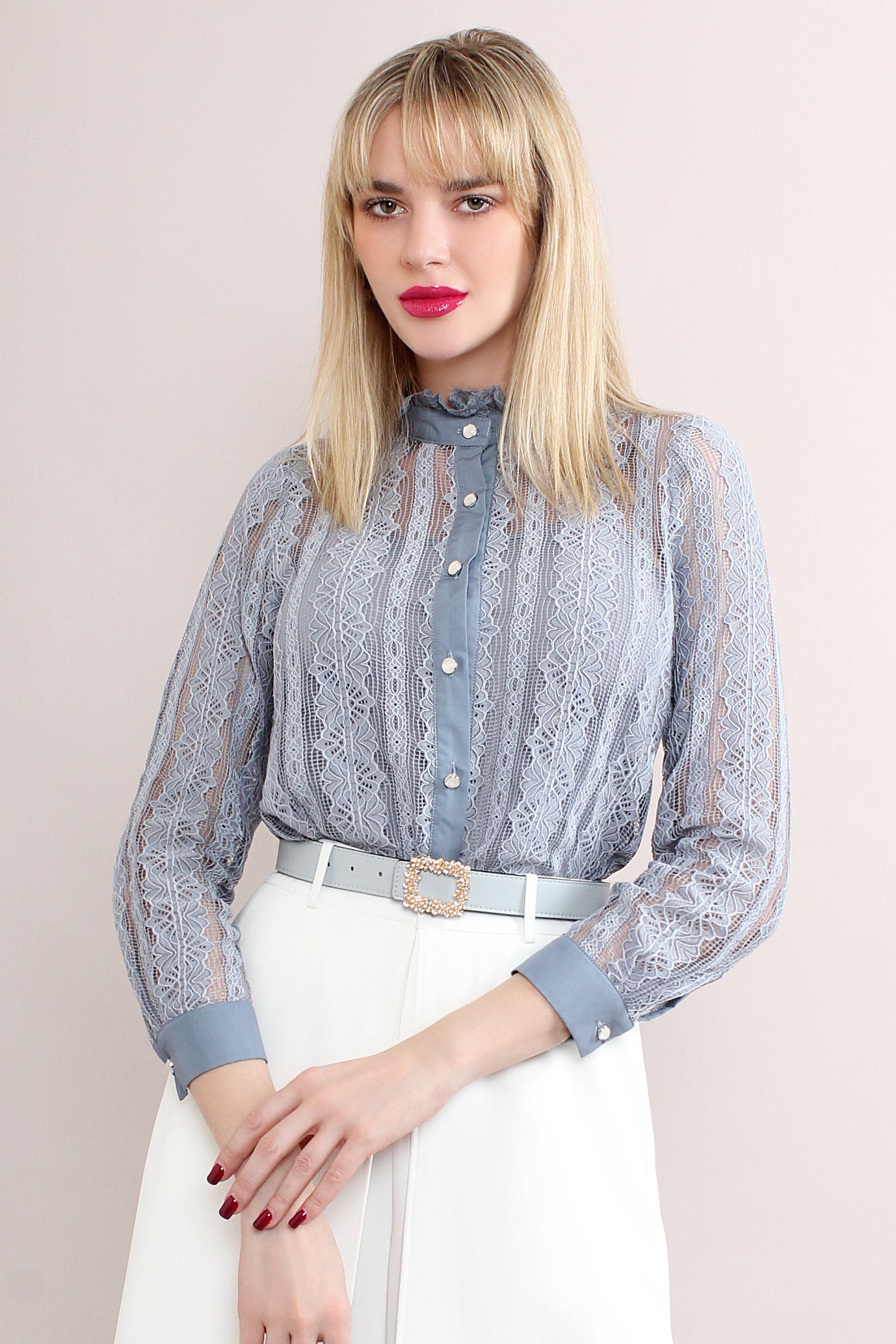 Avenly Buttoned Lace Shirt