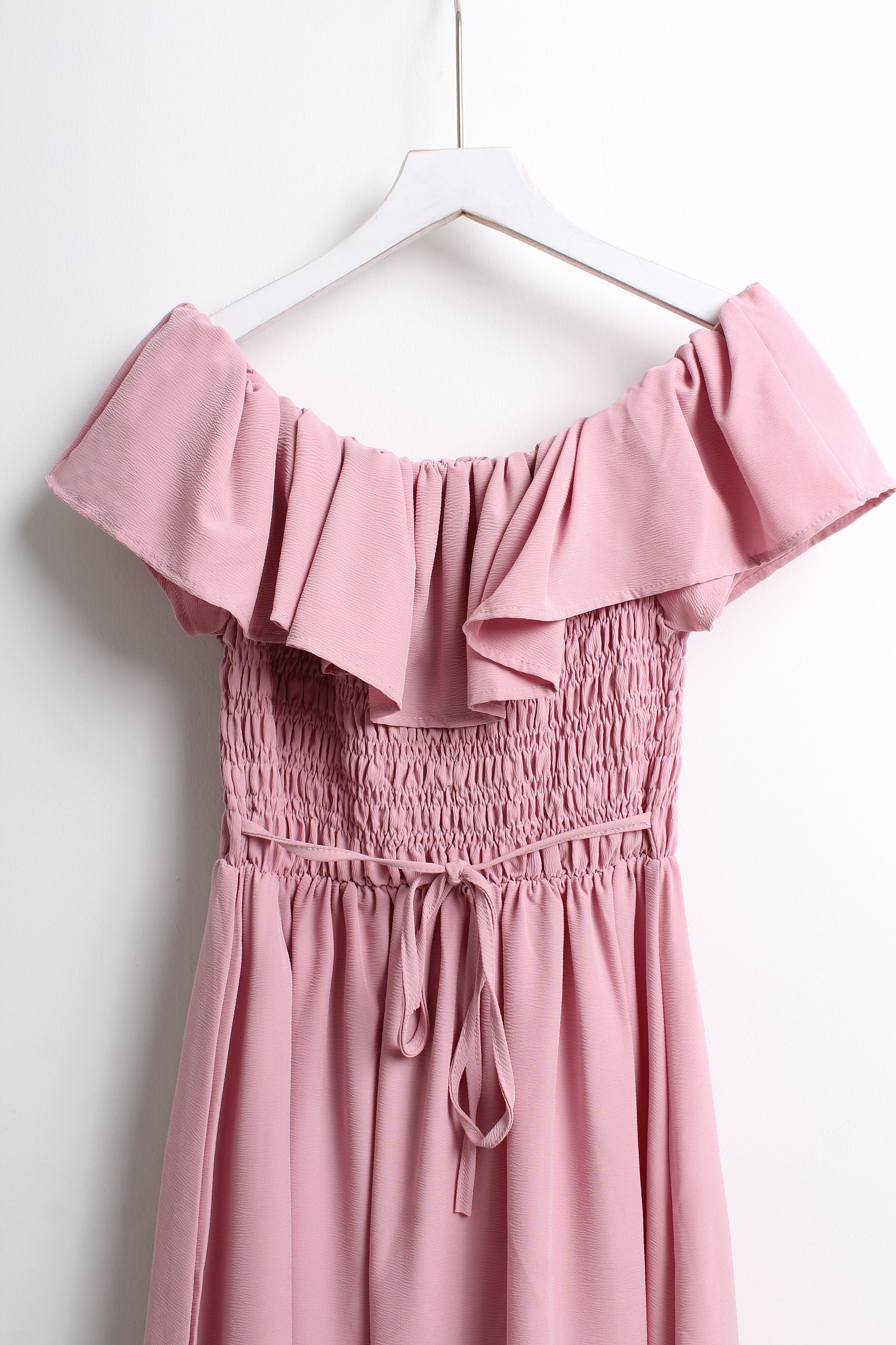 Off-the-Shoulder Dress in Pink (Free size)