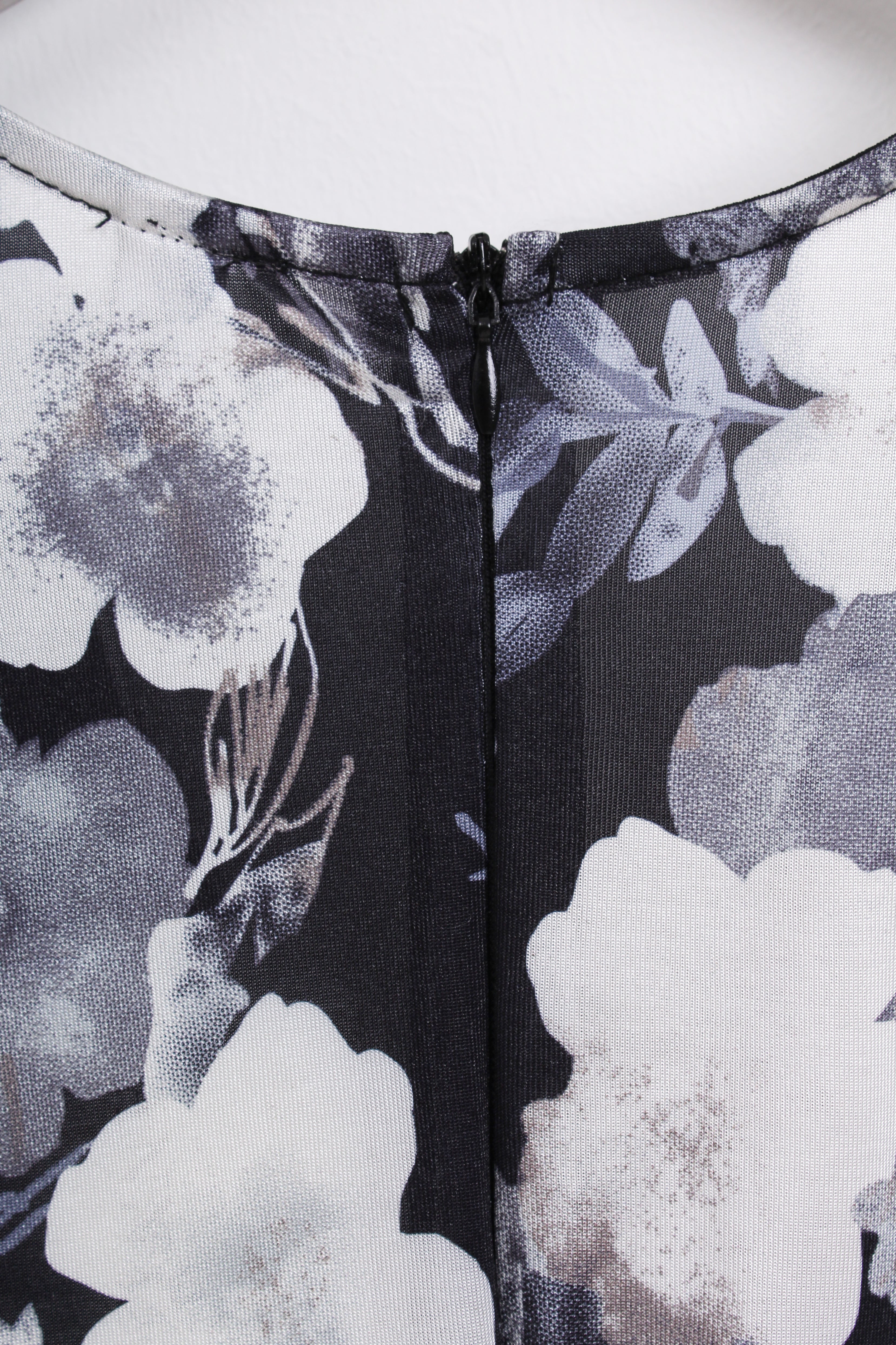 Floral Wrap Dress in Black (L size)