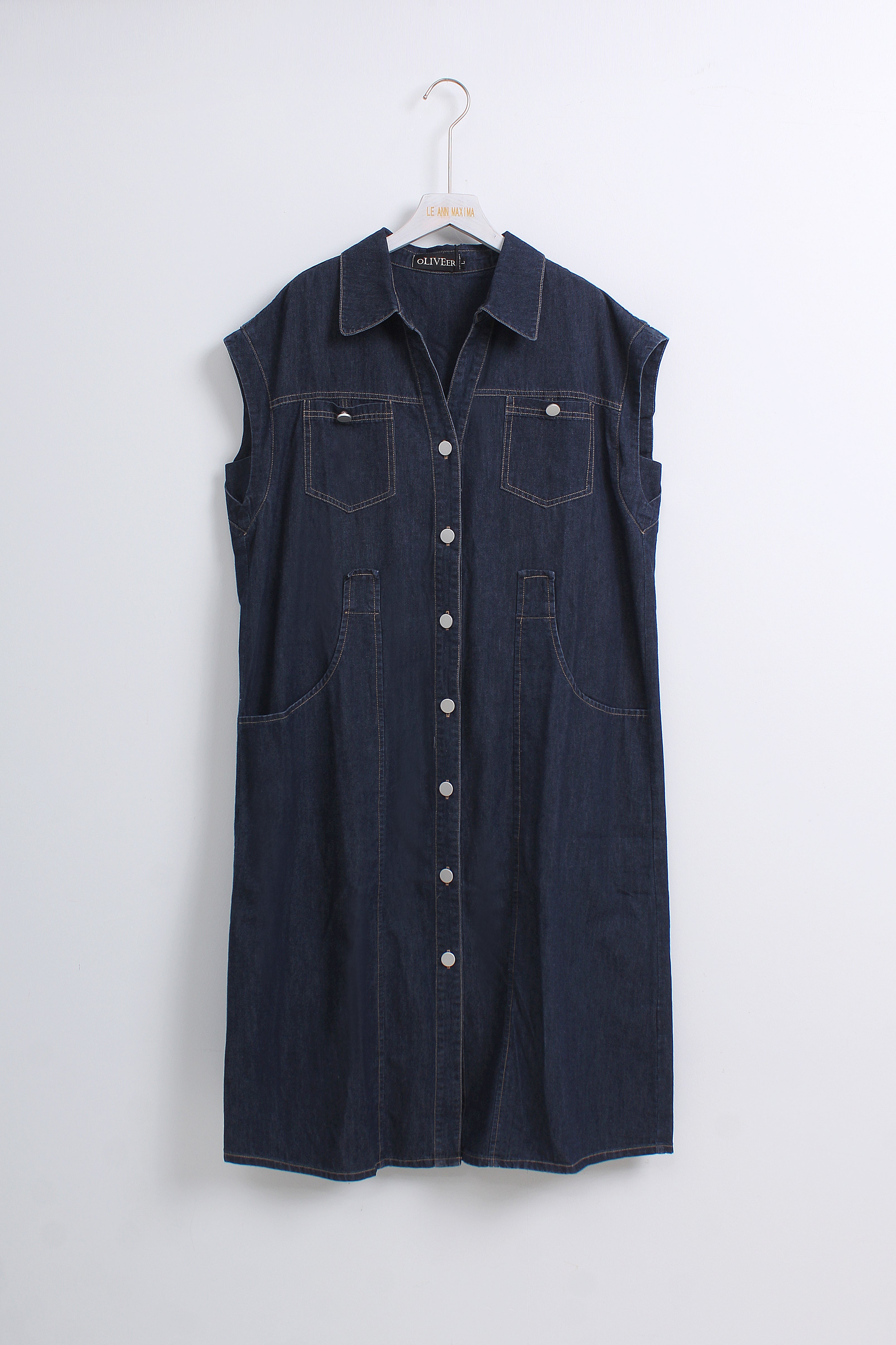 Denim Buttoned Dress (Size L)