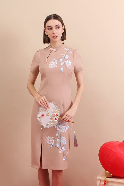 Embroidered Floral Qipao Midi Dress