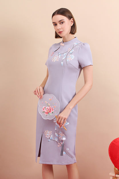 Embroidered Floral Qipao Midi Dress