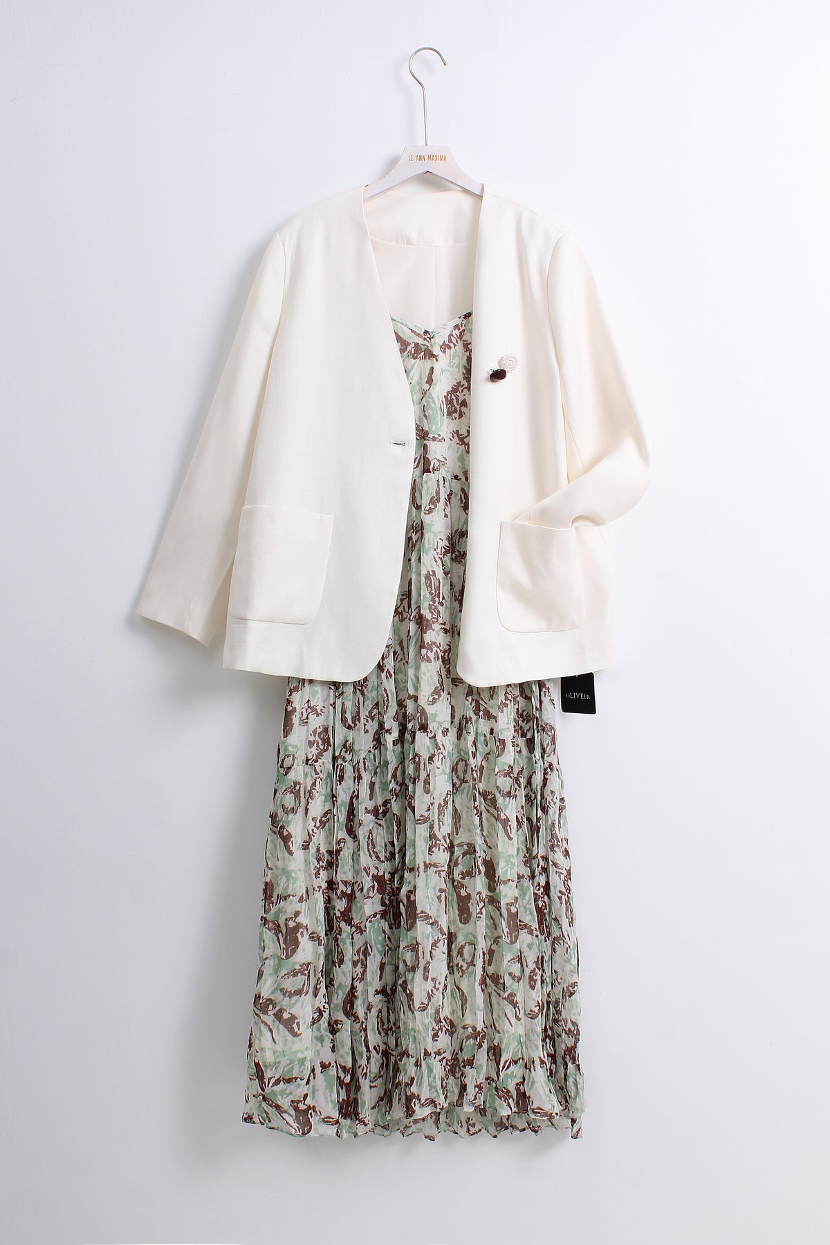 2 in 1 Blazer & Dress Set in White (L size)