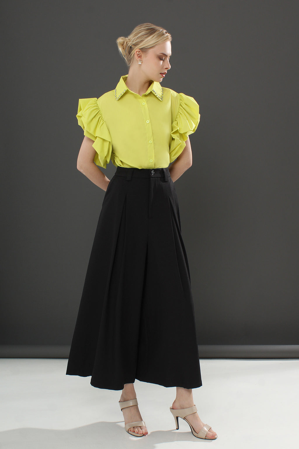 Pleated Wide-Leg Pants