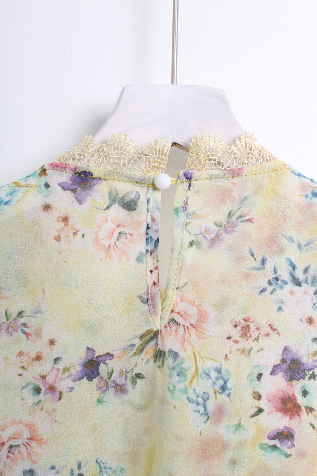 Elowen Ruffle Blouse (L size)