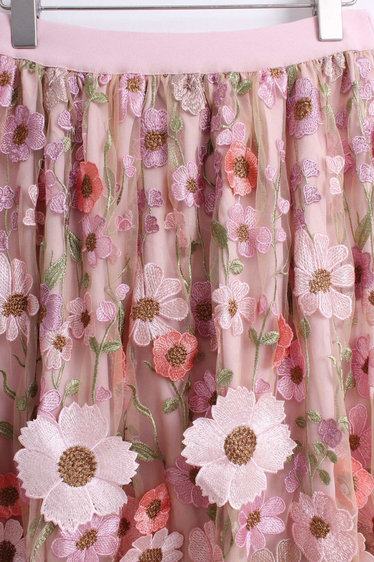 3D Floral Appliques Midi Skirt in Pink (Free size)