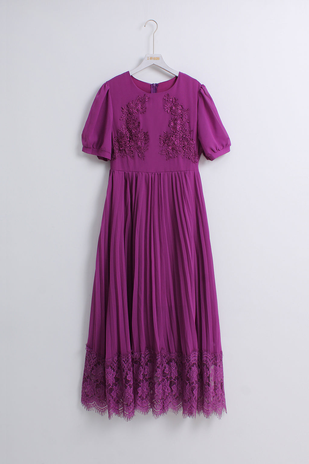 Purple Lace Embroidery Pleated Dress (M size)