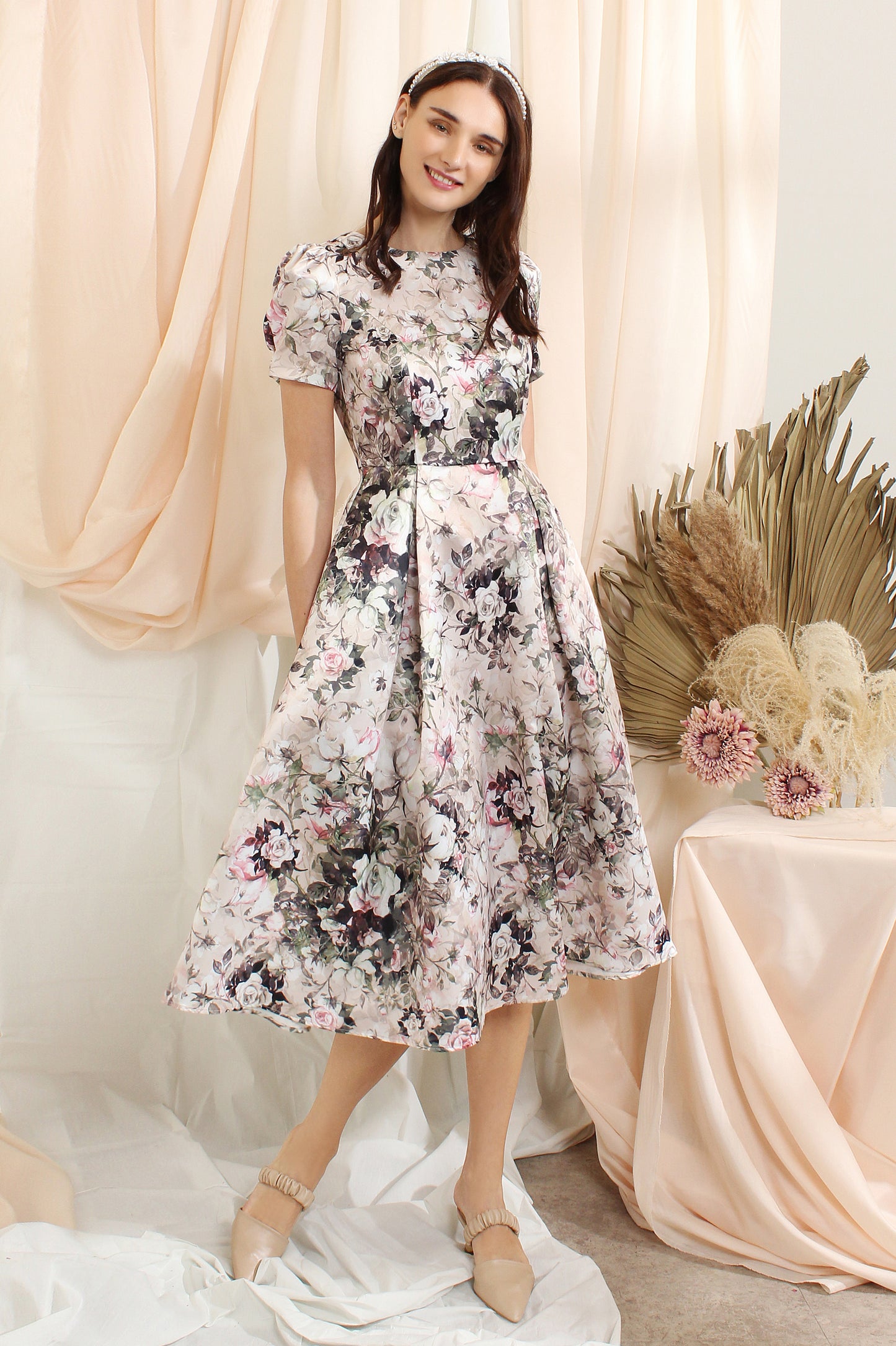 Andressa Vintage Floral Dress with Inverted Pleats