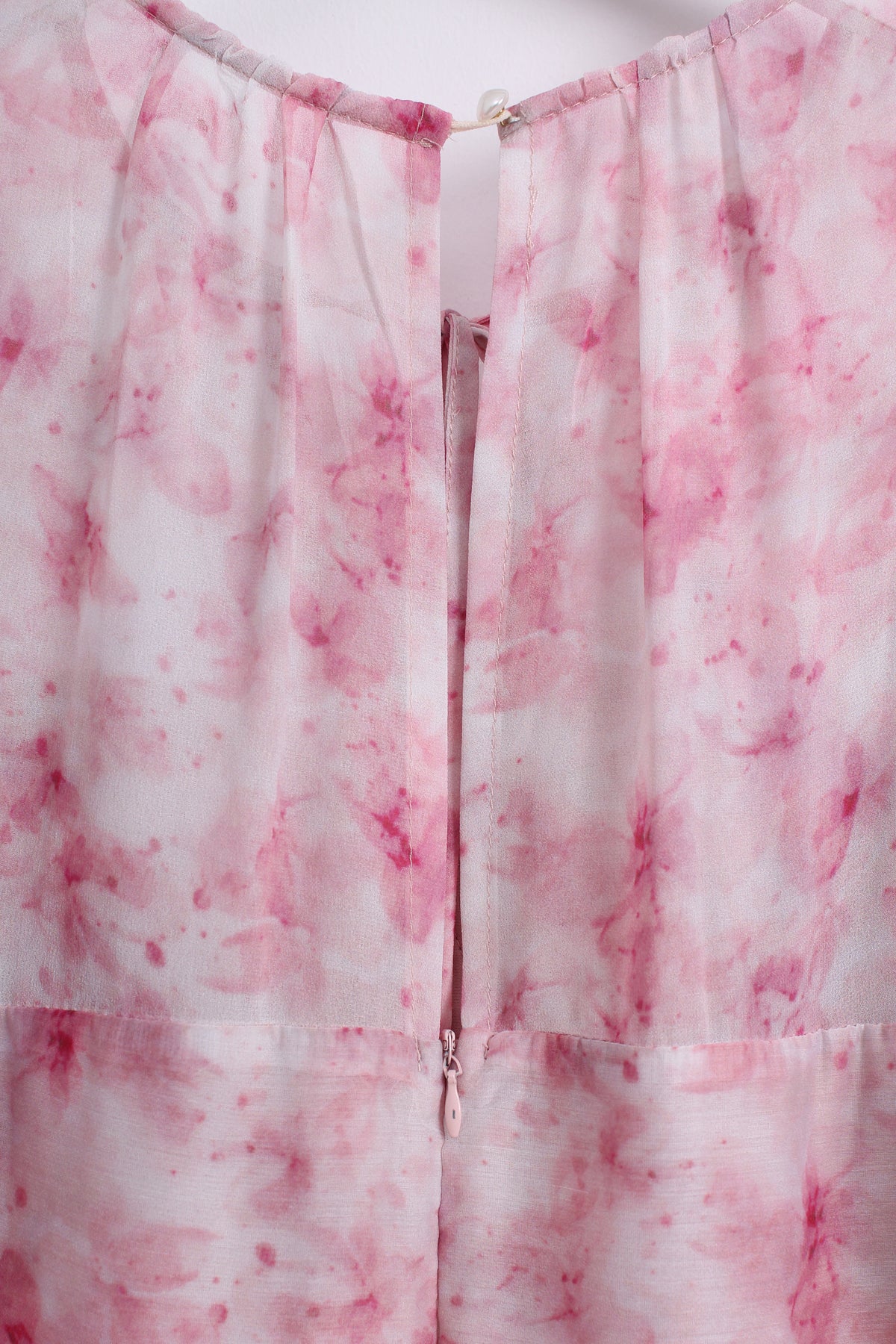 Chiffon Puff Sleeve Dress in Pink (M size)