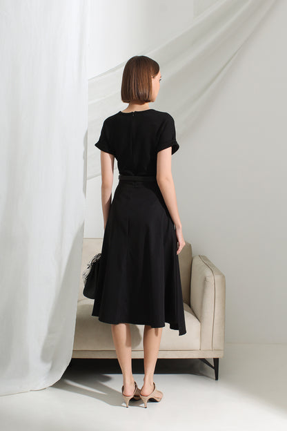 Elyse Contrast Knit & Flare Midi Dress