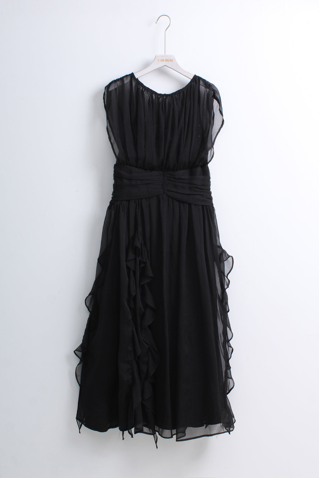 Romantic Ruffle Maxi Dress in Black (L size)