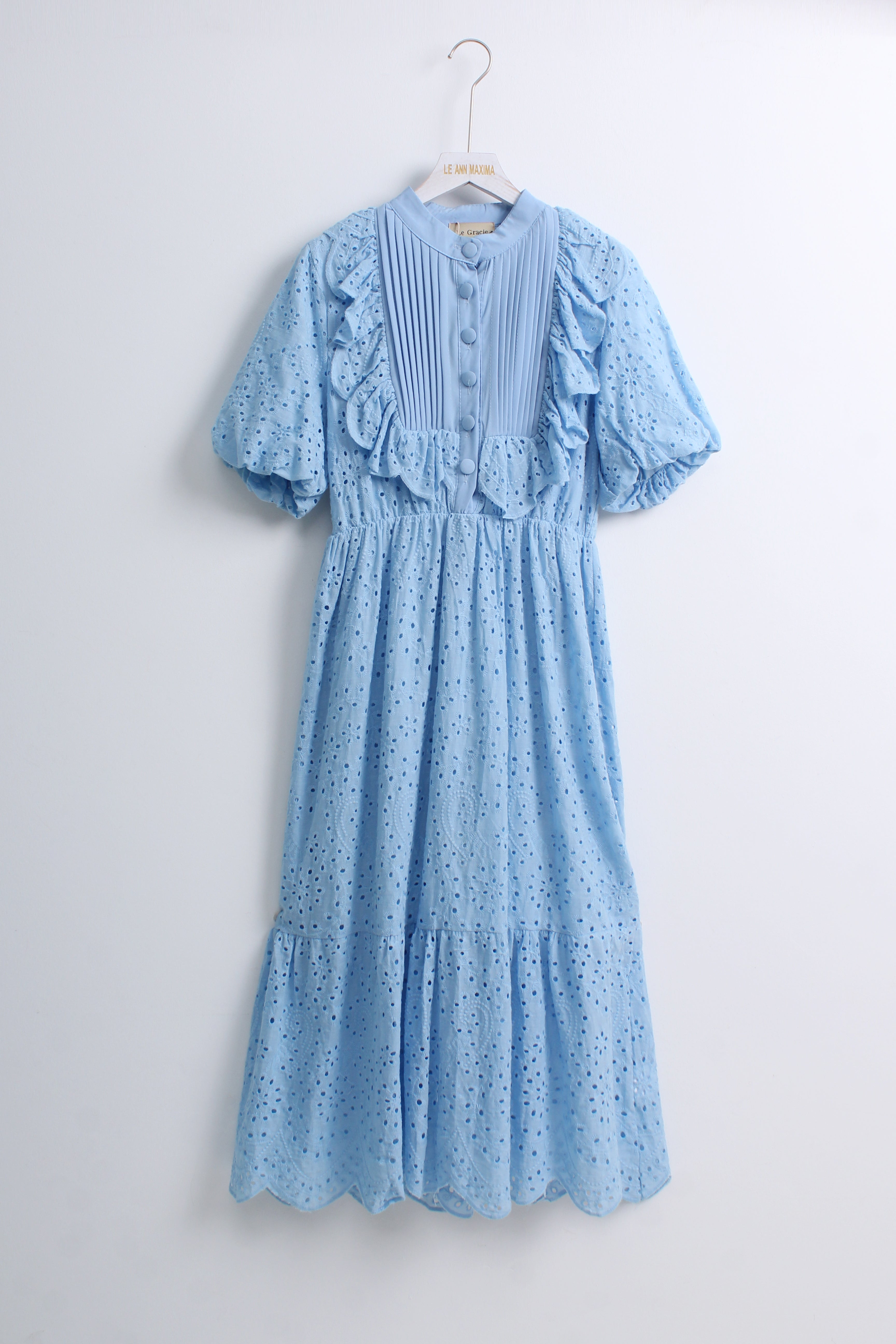 Kylie Eyelet Midi Dress (Free Size)