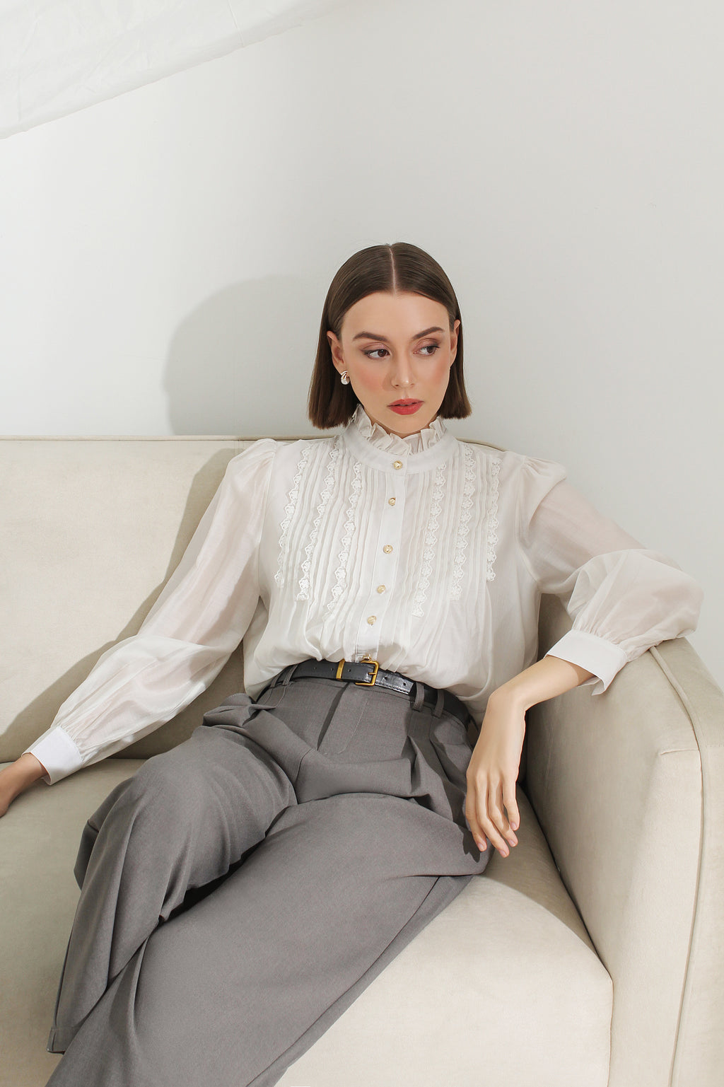 Relaxed Straight Leg Pleated Pants [FREE Belt]