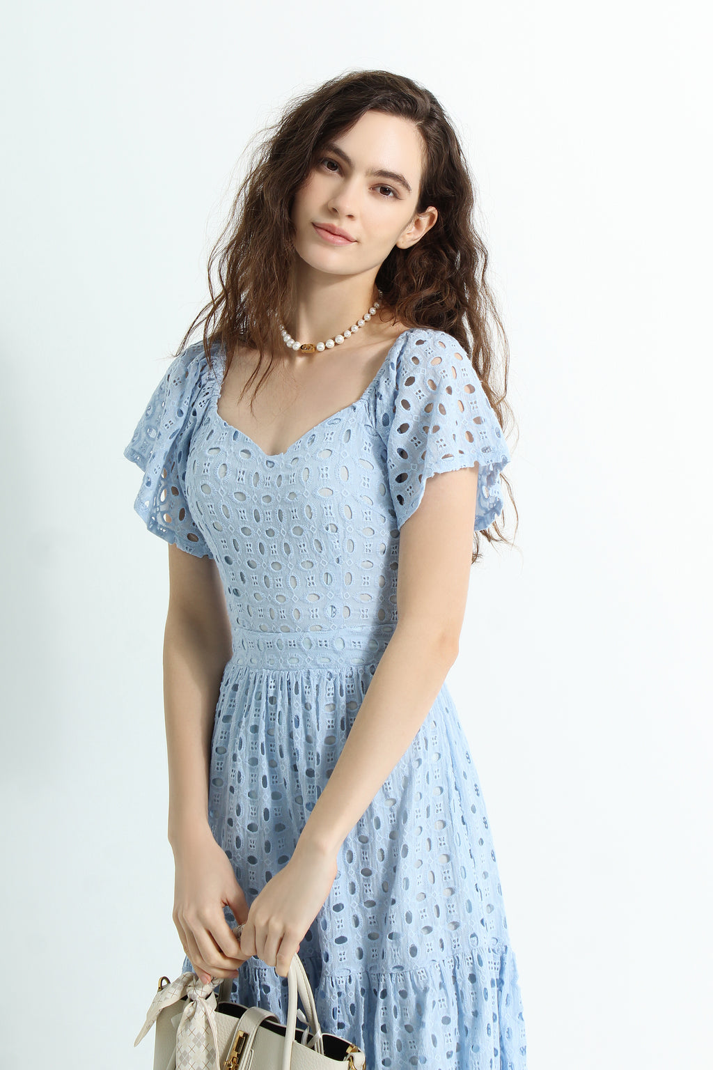Lace Sweetheart Maxi Dress