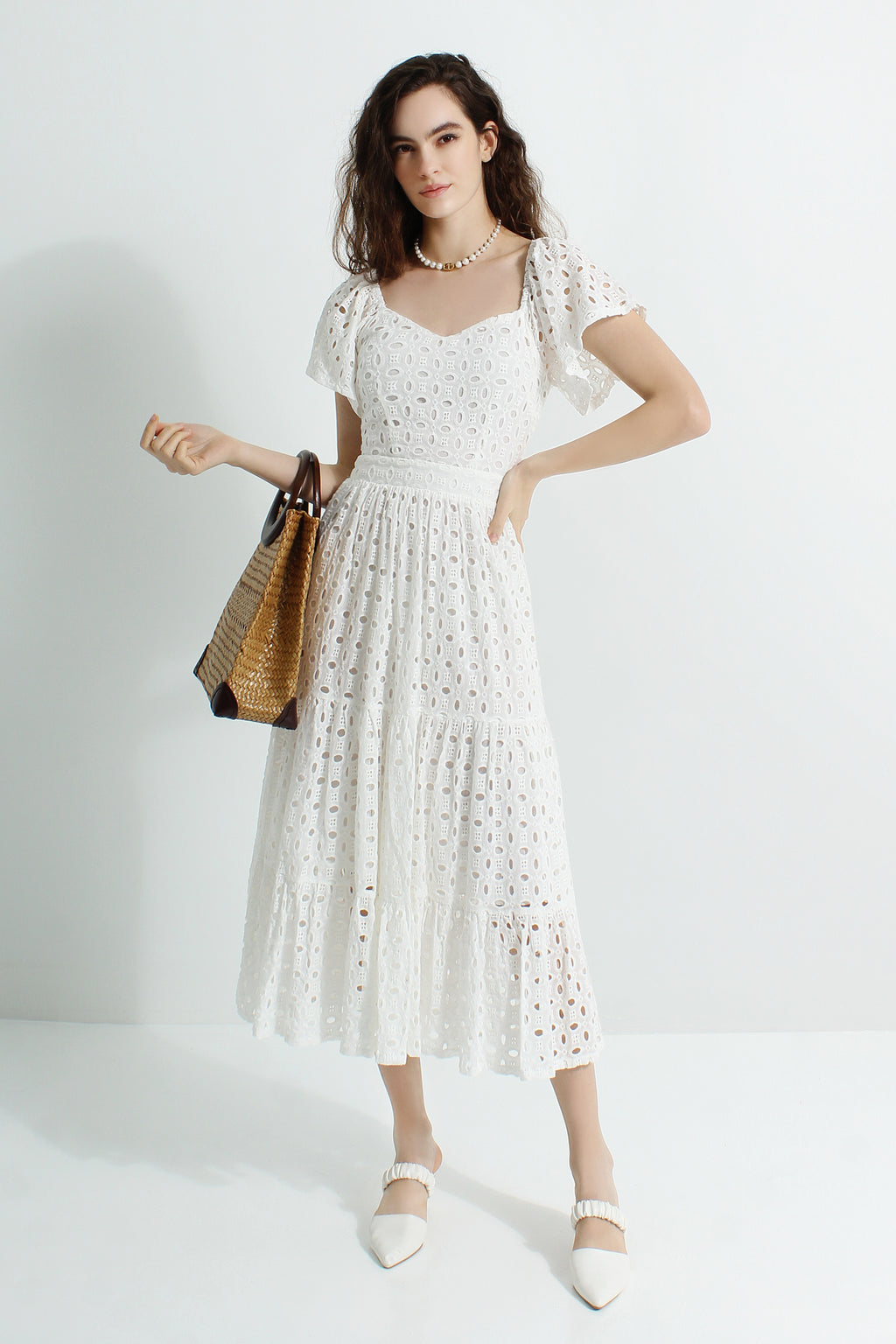Lace Sweetheart Maxi Dress